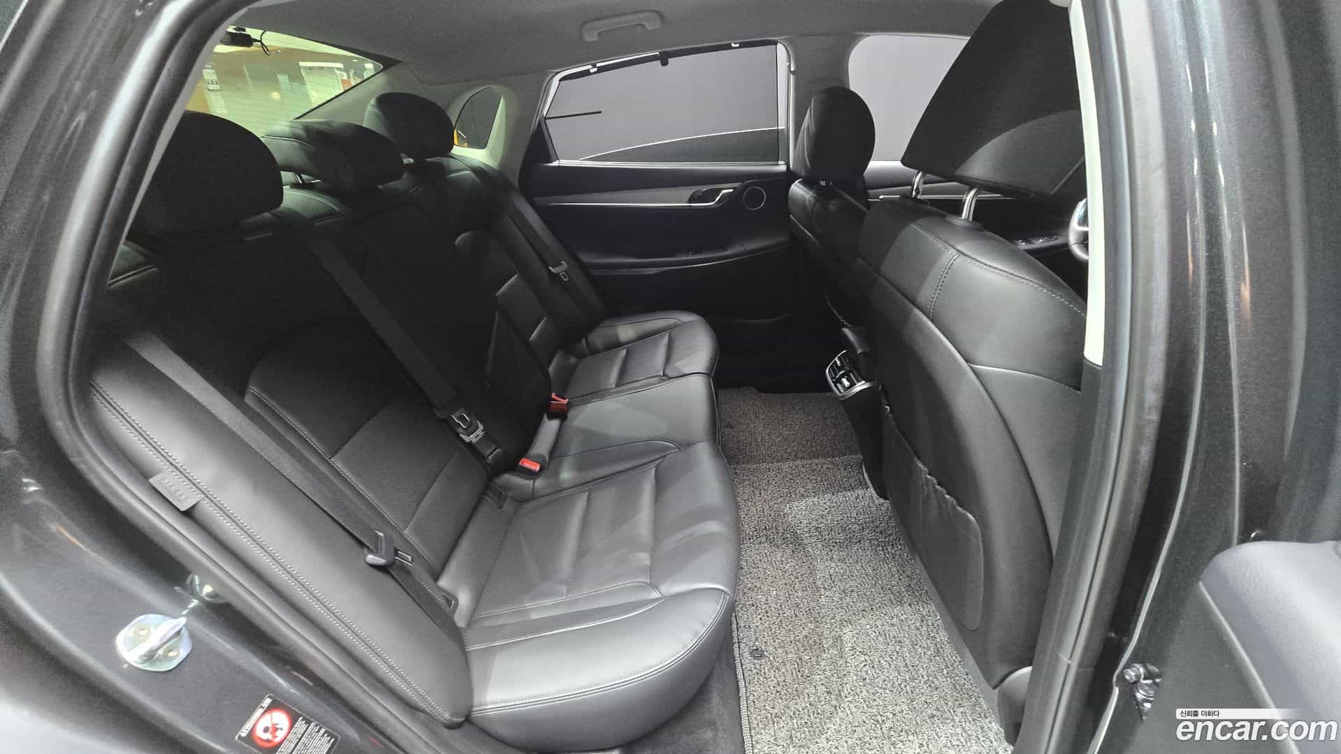 Grandeur Hyundai 2021.2-OPTION-016