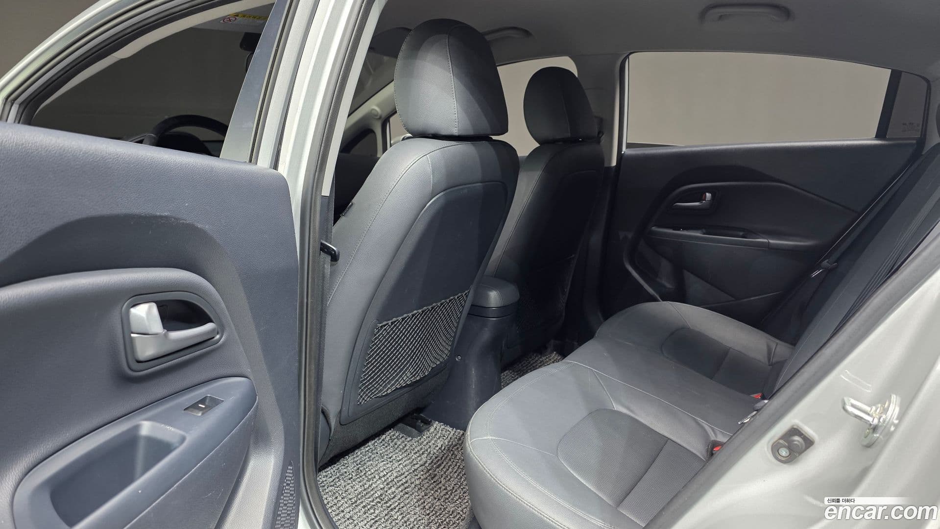 Main__Slider__Photo:pride Kia 2017.4-17