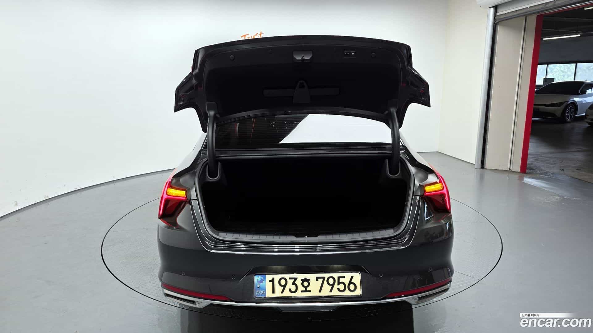 K8 Kia 2022.11-OPTION-024