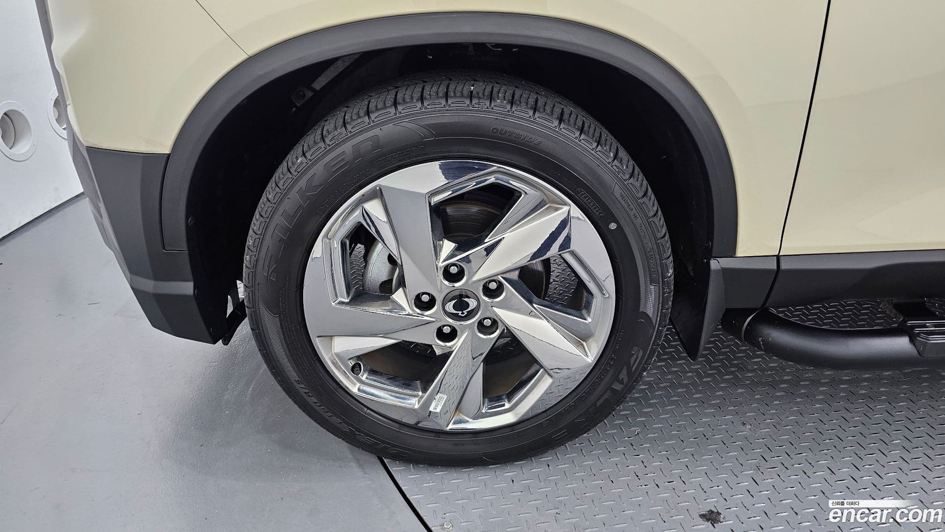 Main__Slider__Photo:Rexton KG_Mobility_Ssangyong 2023.9-4