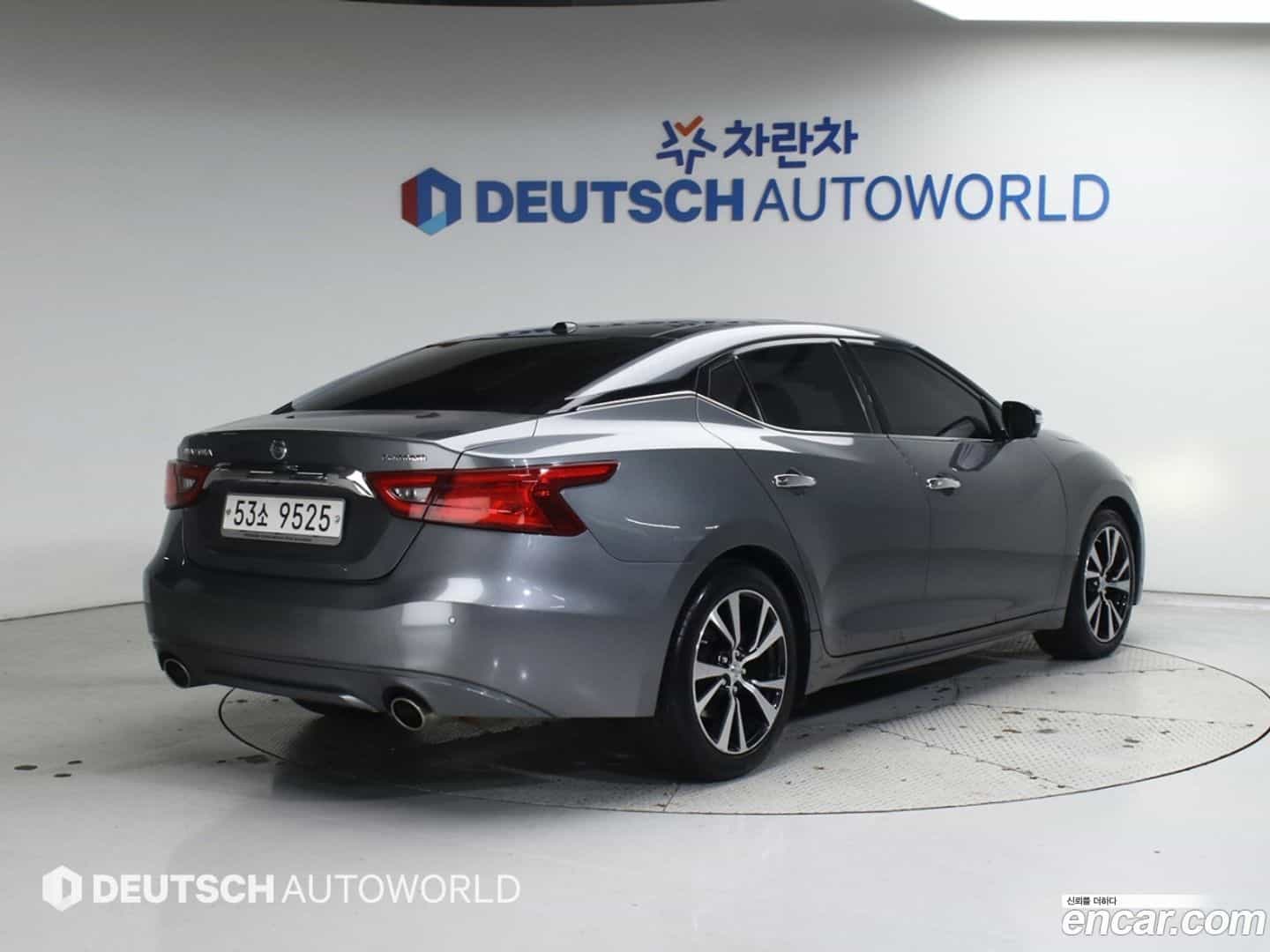 Maxima Nissan 2018.4-OUTER-002