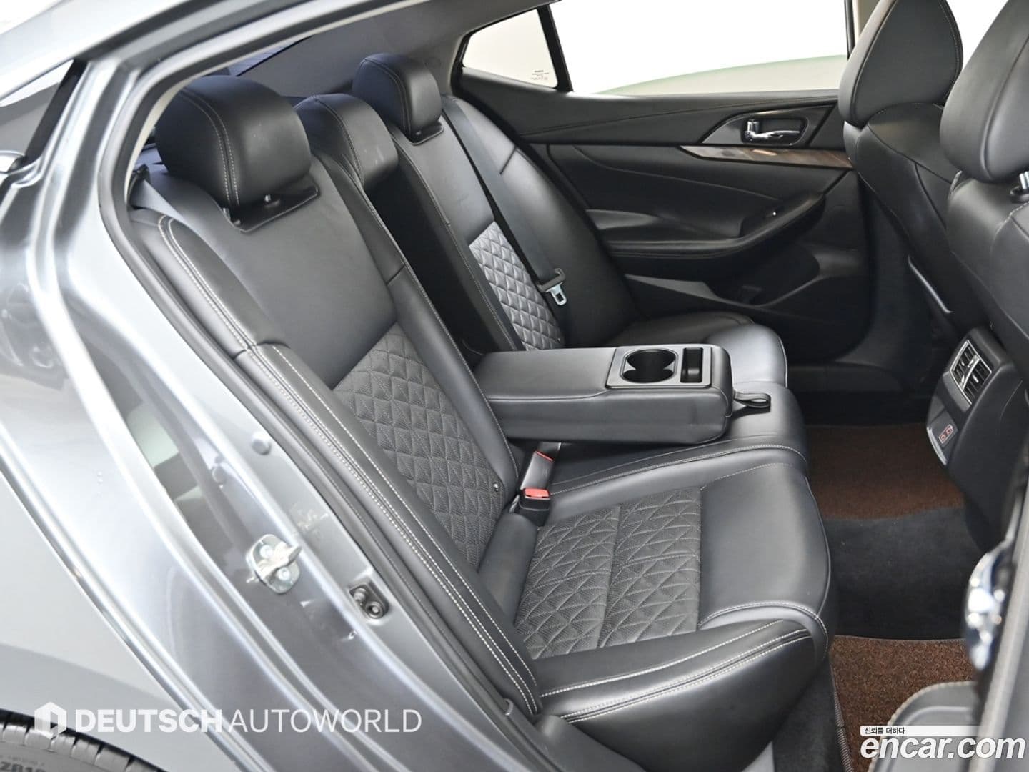 Main__Slider__Photo:Maxima Nissan 2018.4-11