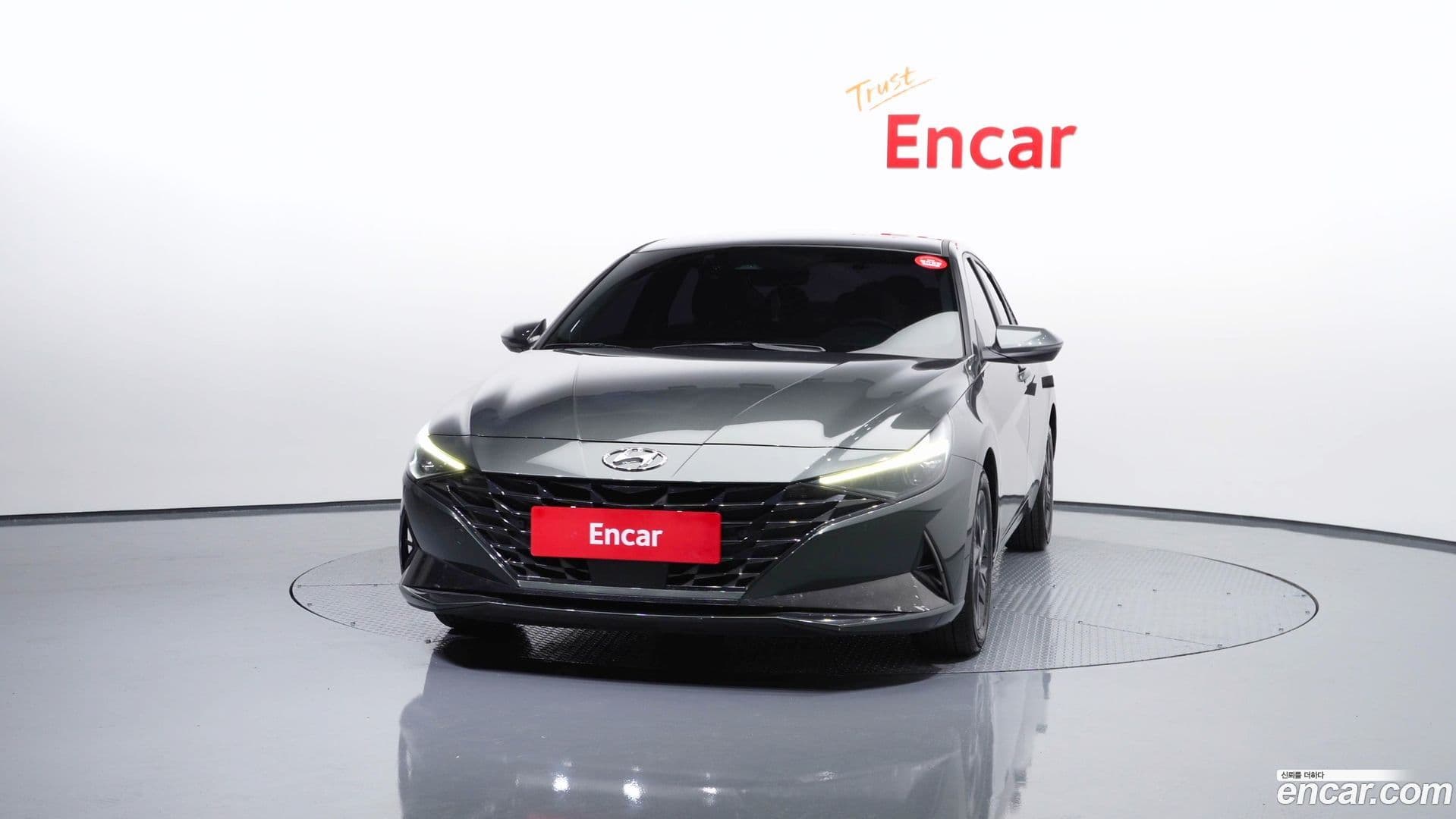 Main__Slider__Photo:AVANTE Hyundai 2021.11-2