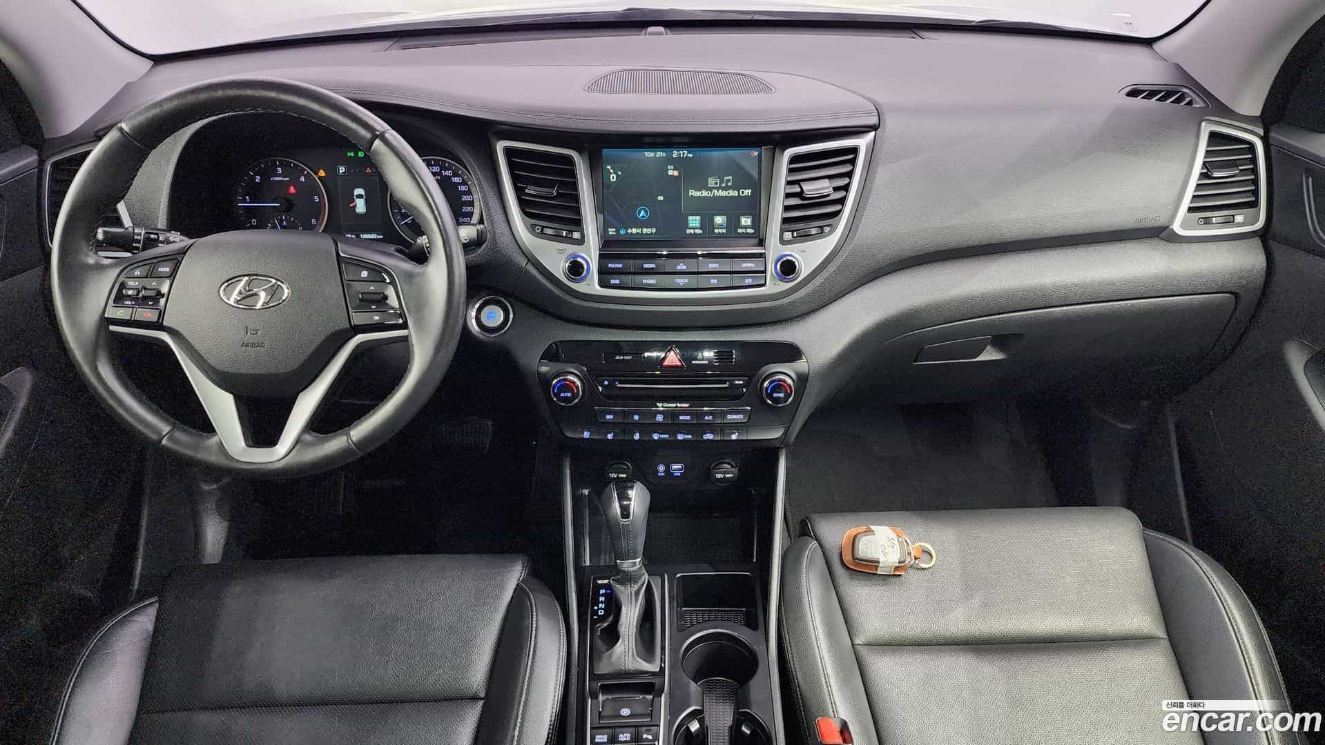 Tucson Hyundai 2016.0-INNER-007