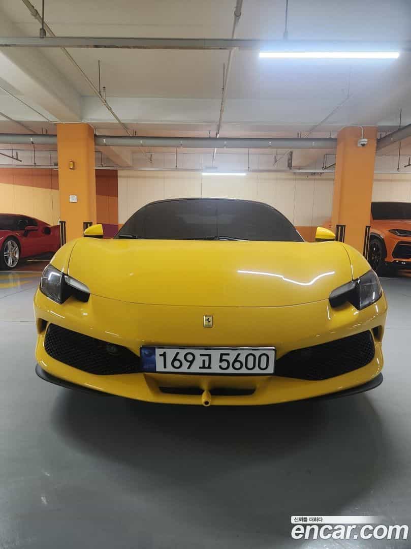 296 Ferrari 2024.8-OUTER-003