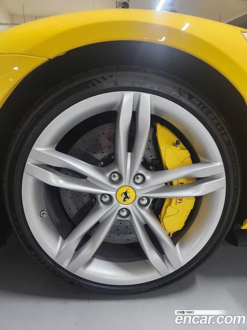 296 Ferrari 2024.8-OUTER-005