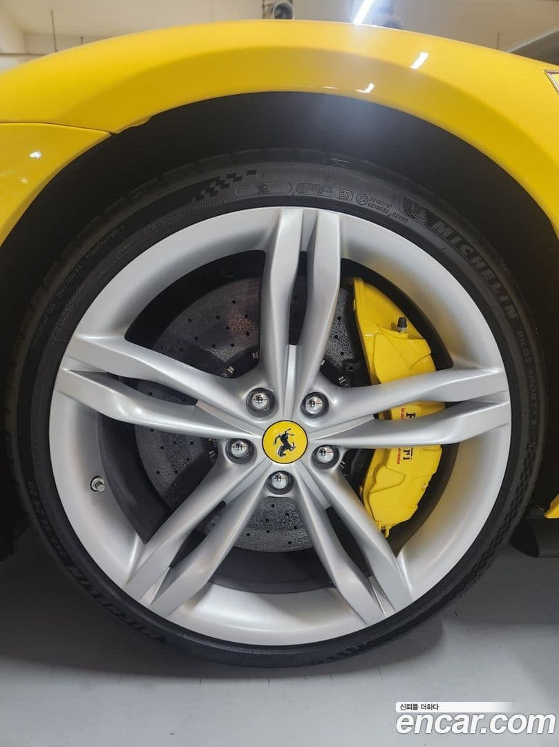 Main__Slider__Photo:296 Ferrari 2024.8-4