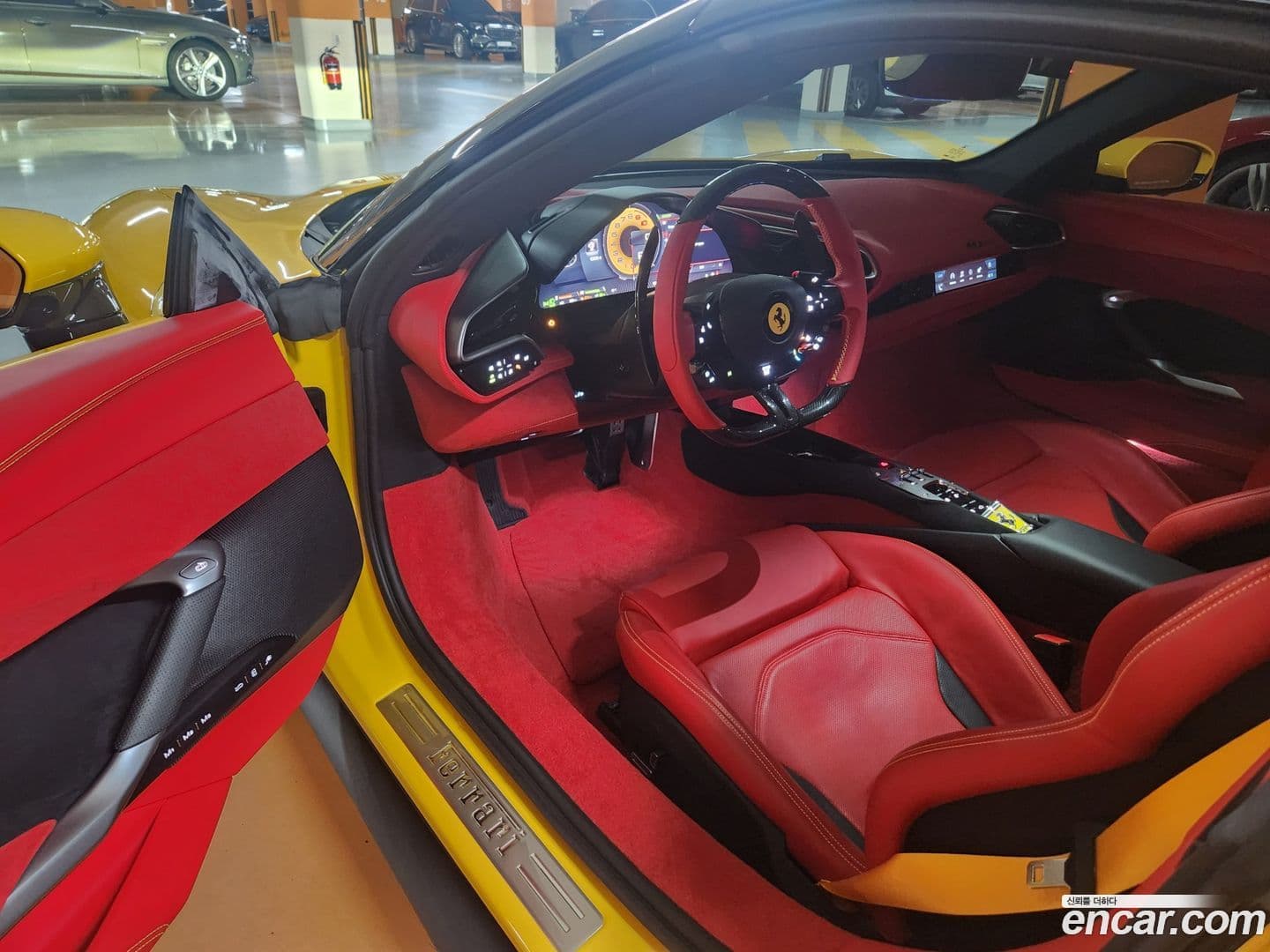 Main__Slider__Photo:296 Ferrari 2024.8-12