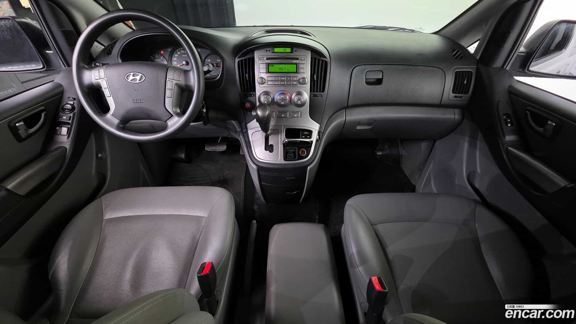 Starex Hyundai 2013.5-INNER-007