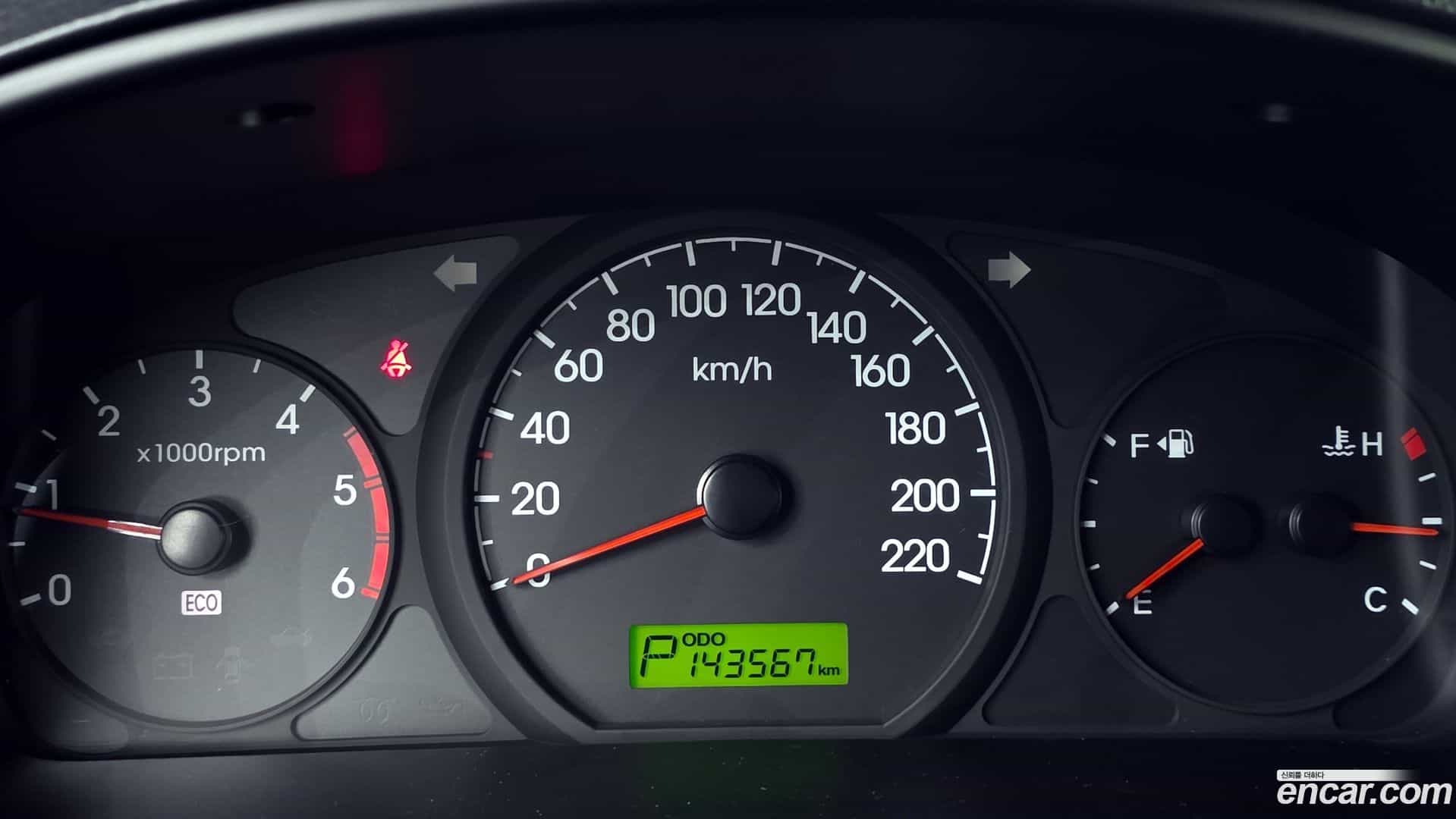 Starex Hyundai 2013.5-INNER-008