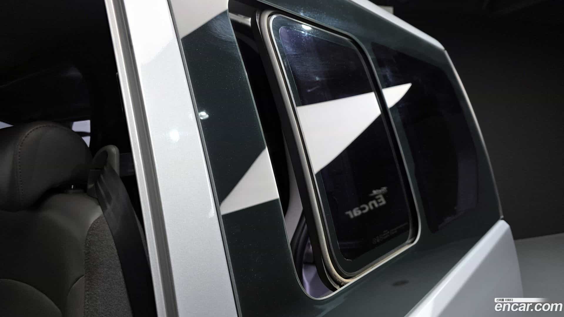 Starex Hyundai 2013.5-OPTION-021