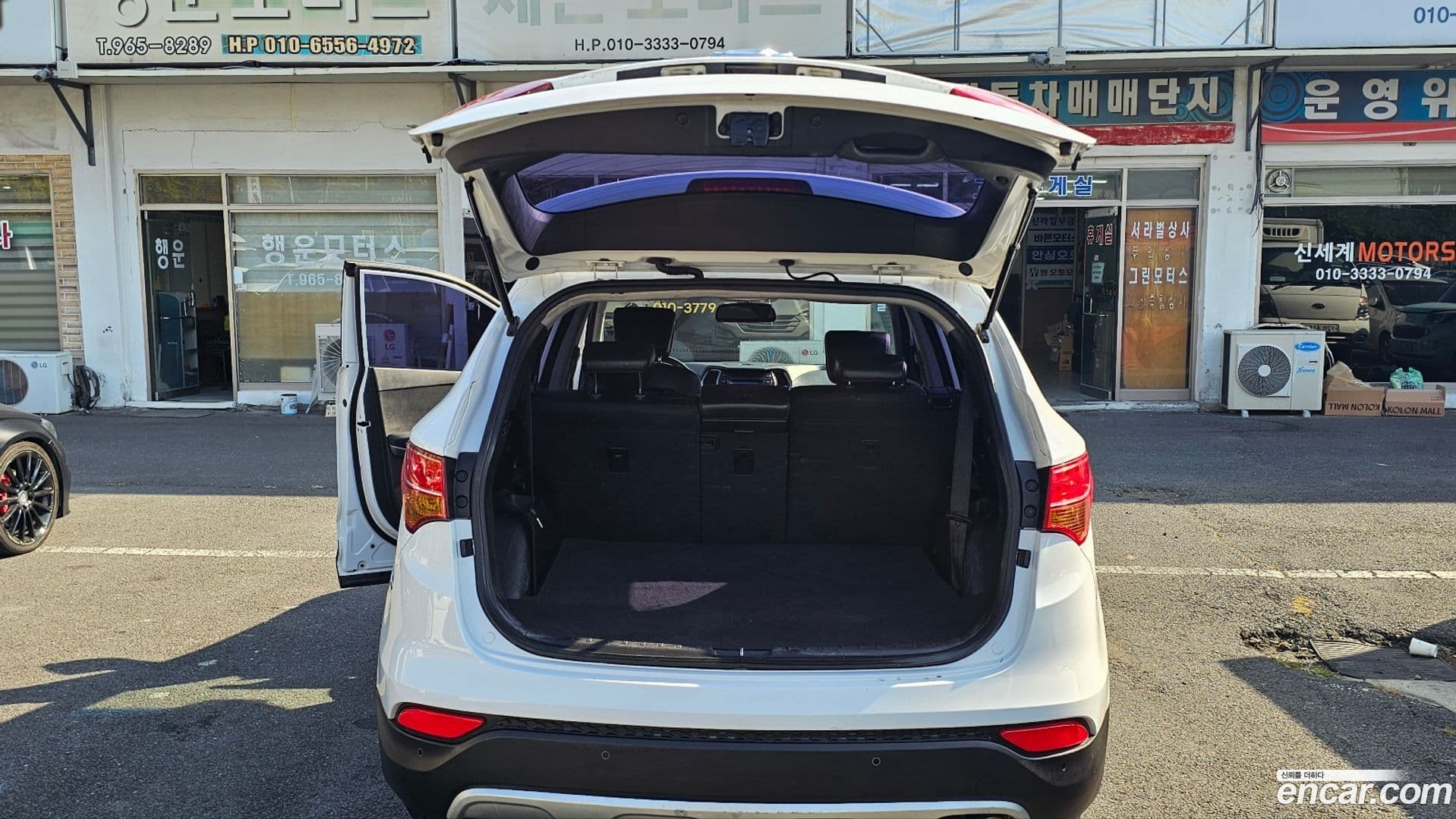 Main__Slider__Photo:Santafe Hyundai 2012.8-18