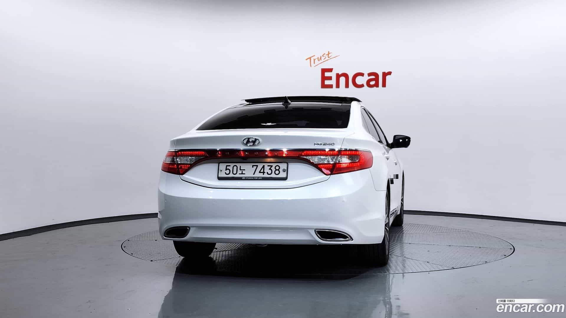 Grandeur Hyundai 2013.6-OUTER-004