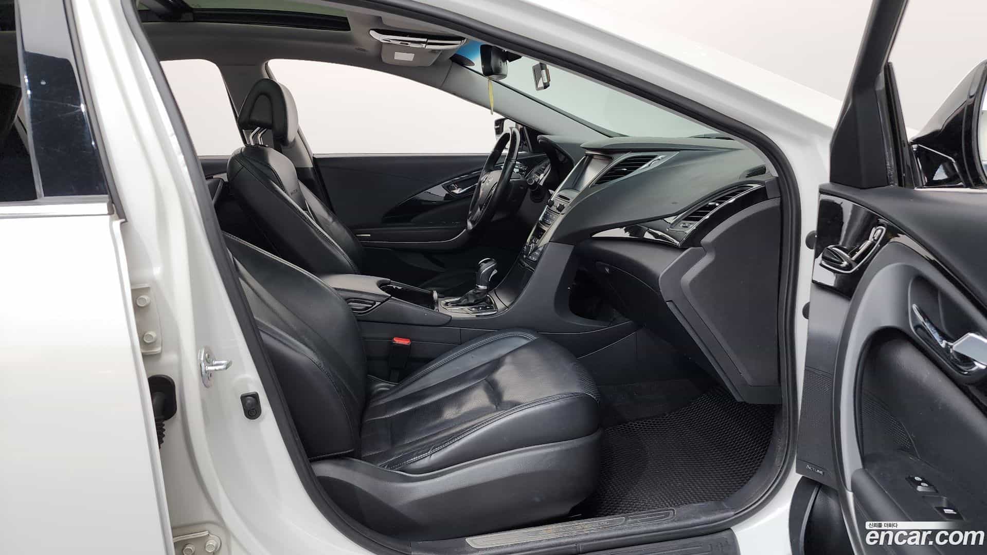 Grandeur Hyundai 2013.6-OPTION-015