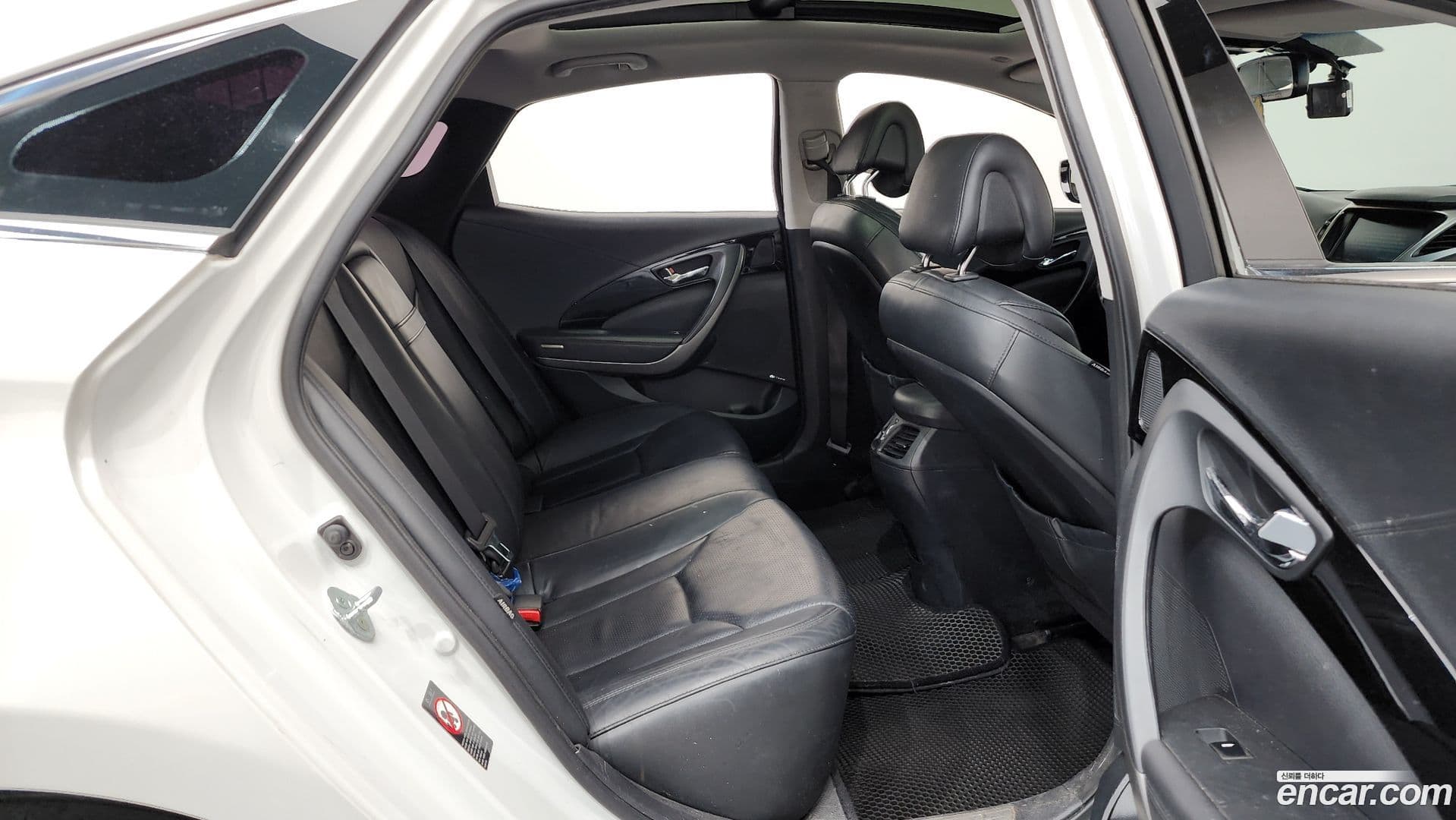 Main__Slider__Photo:Grandeur Hyundai 2013.6-11