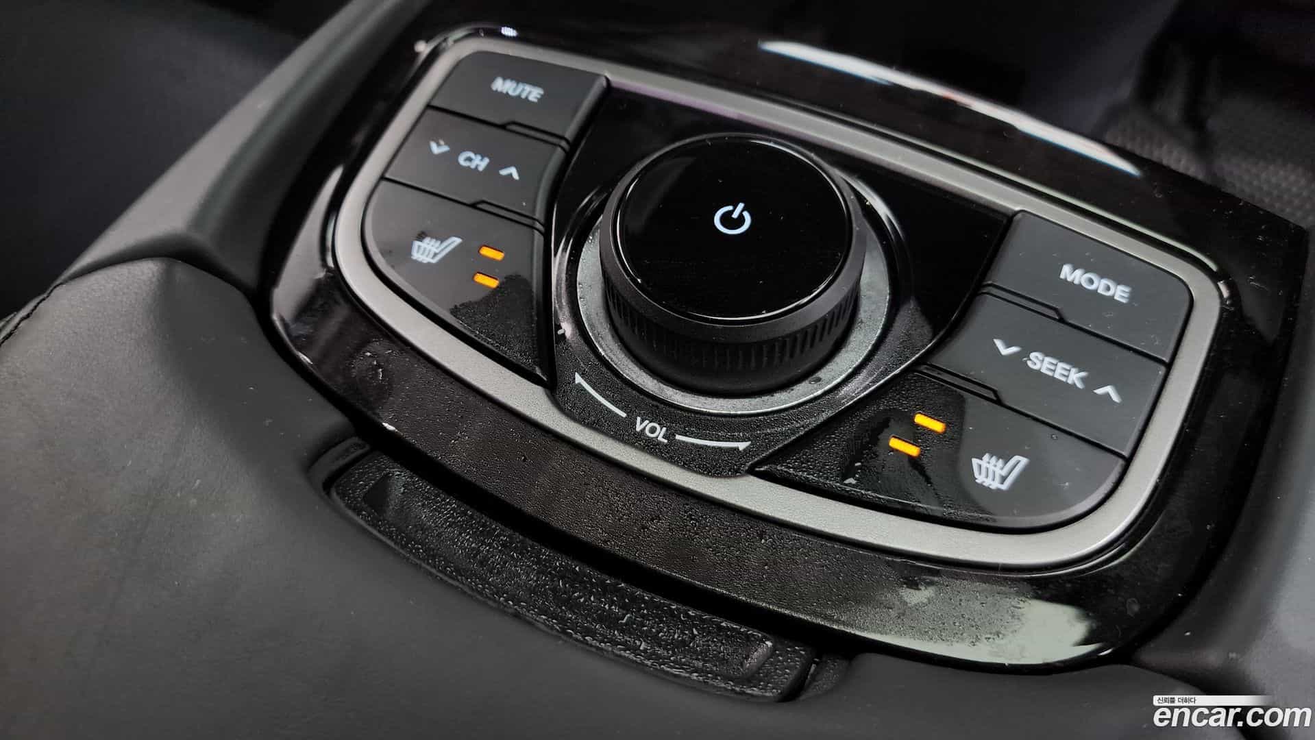 Grandeur Hyundai 2013.6-OPTION-022