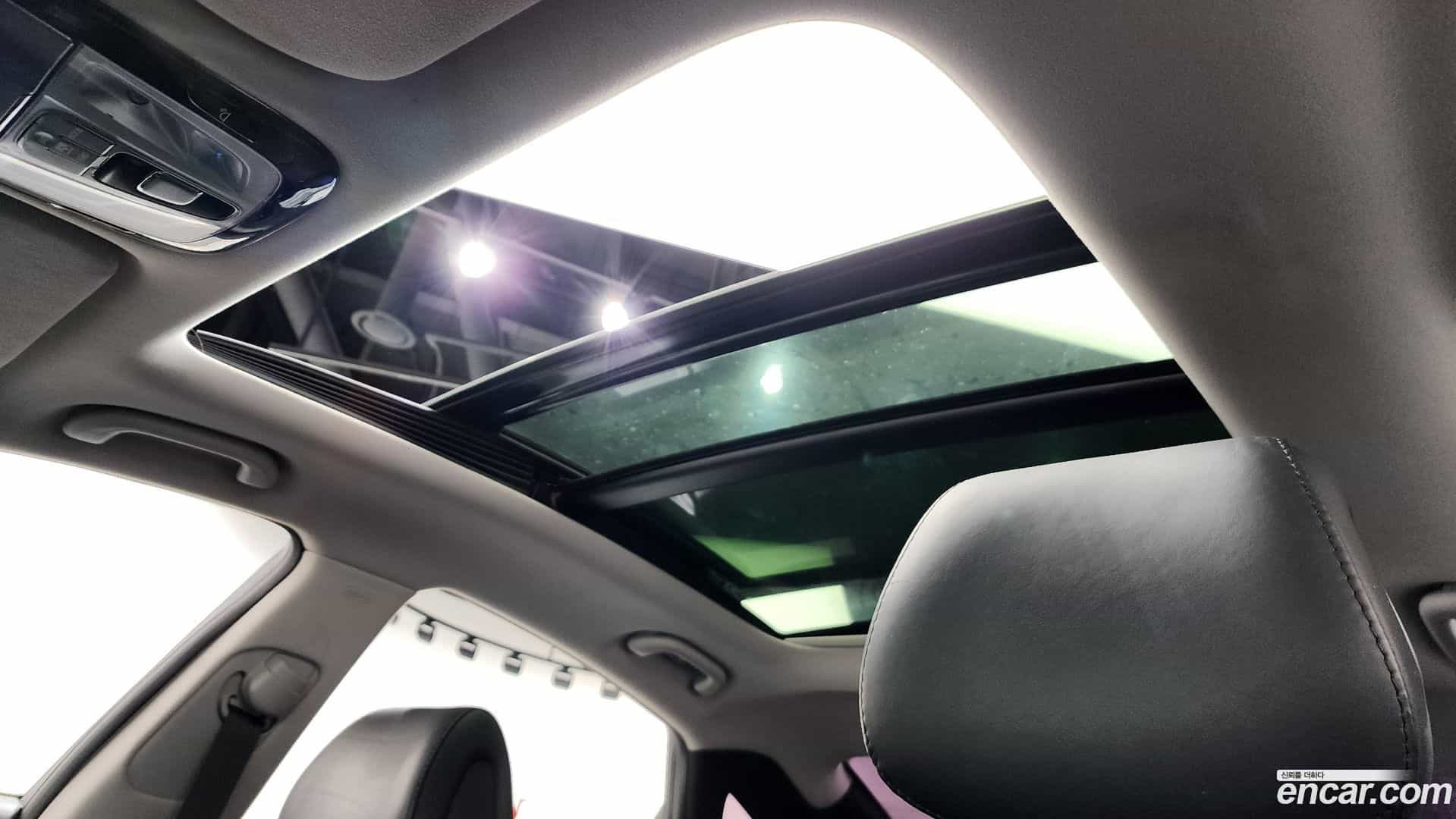 Grandeur Hyundai 2013.6-OPTION-023