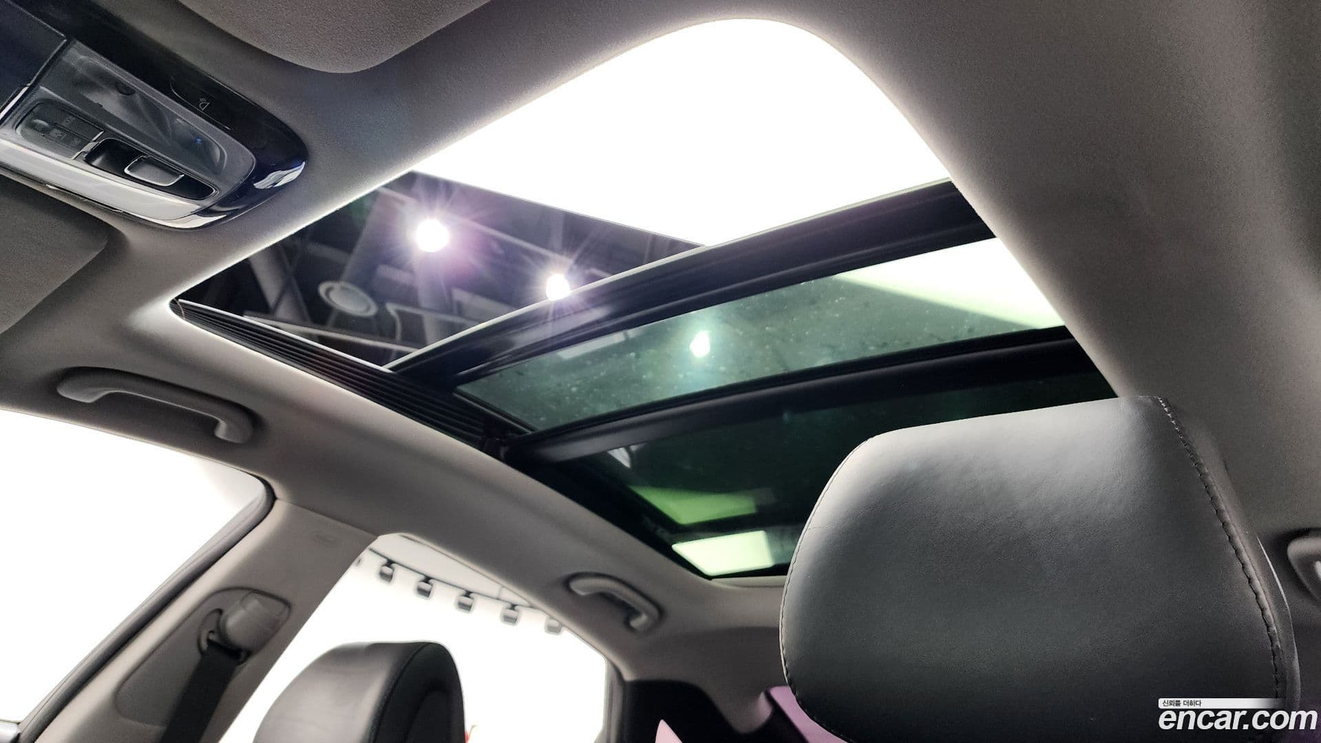 Main__Slider__Photo:Grandeur Hyundai 2013.6-18