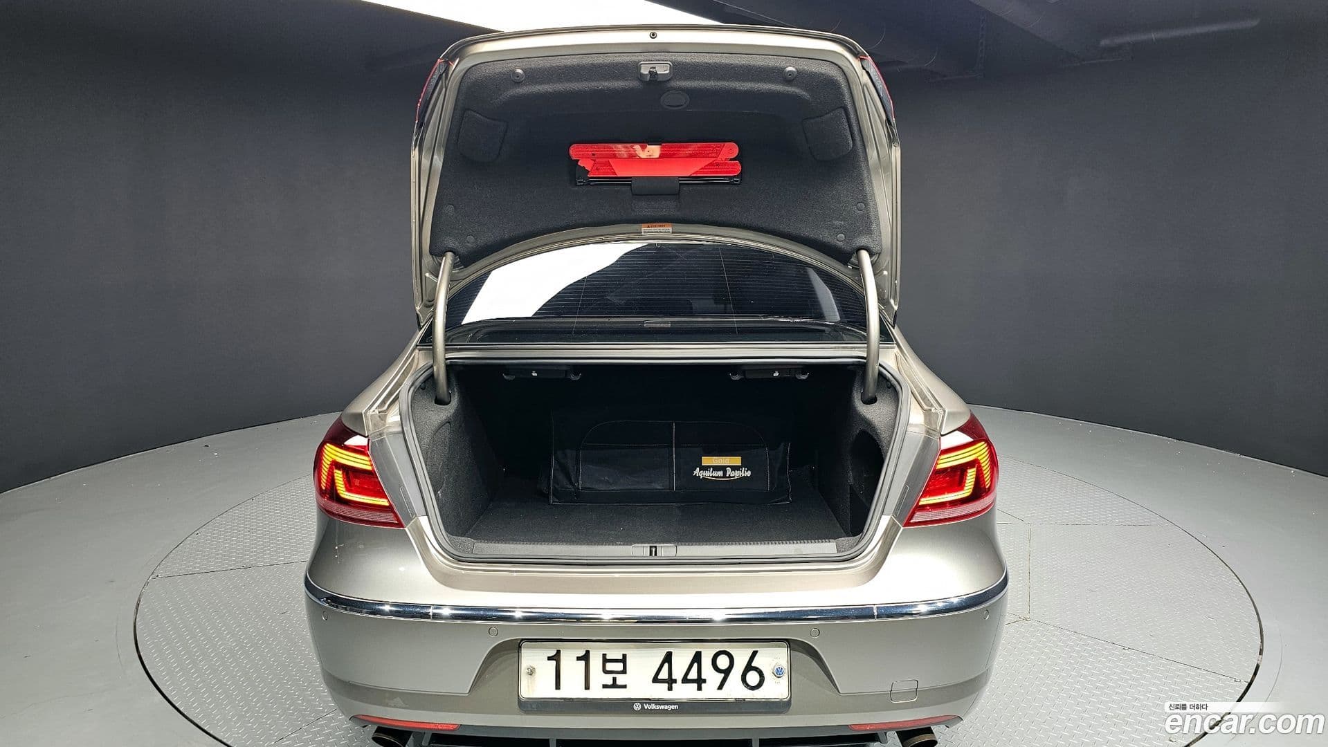 Main__Slider__Photo:CC Volkswagen 2015.5-19