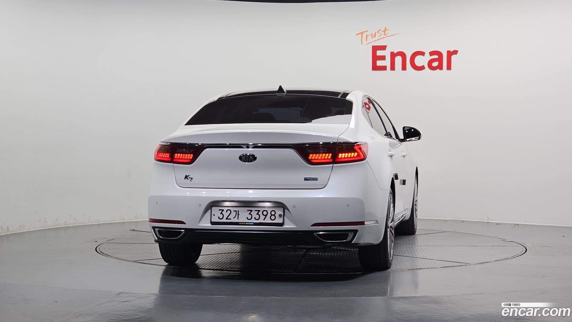 Main__Slider__Photo:K7 Kia 2017.4-3