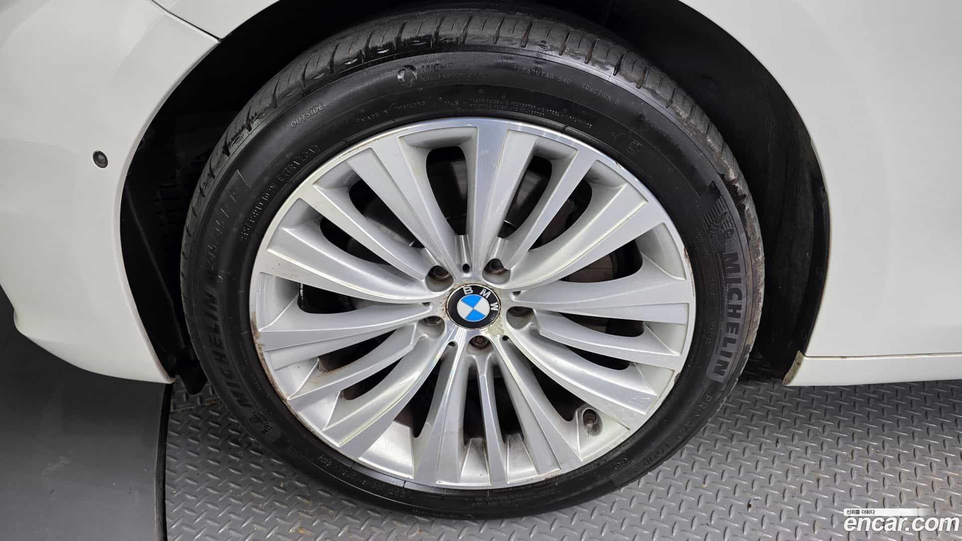 Gran Turismo BMW 2015.8-OUTER-005