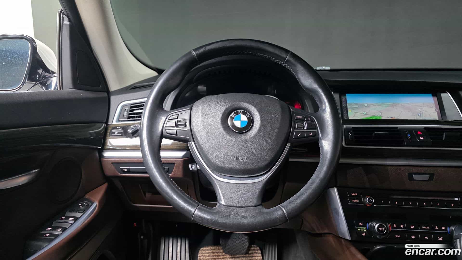 Gran Turismo BMW 2015.8-OPTION-018