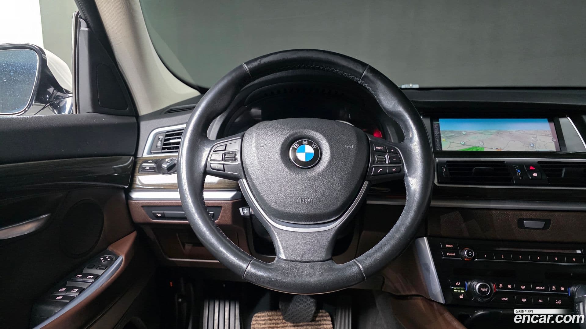 Main__Slider__Photo:Gran Turismo BMW 2015.8-13