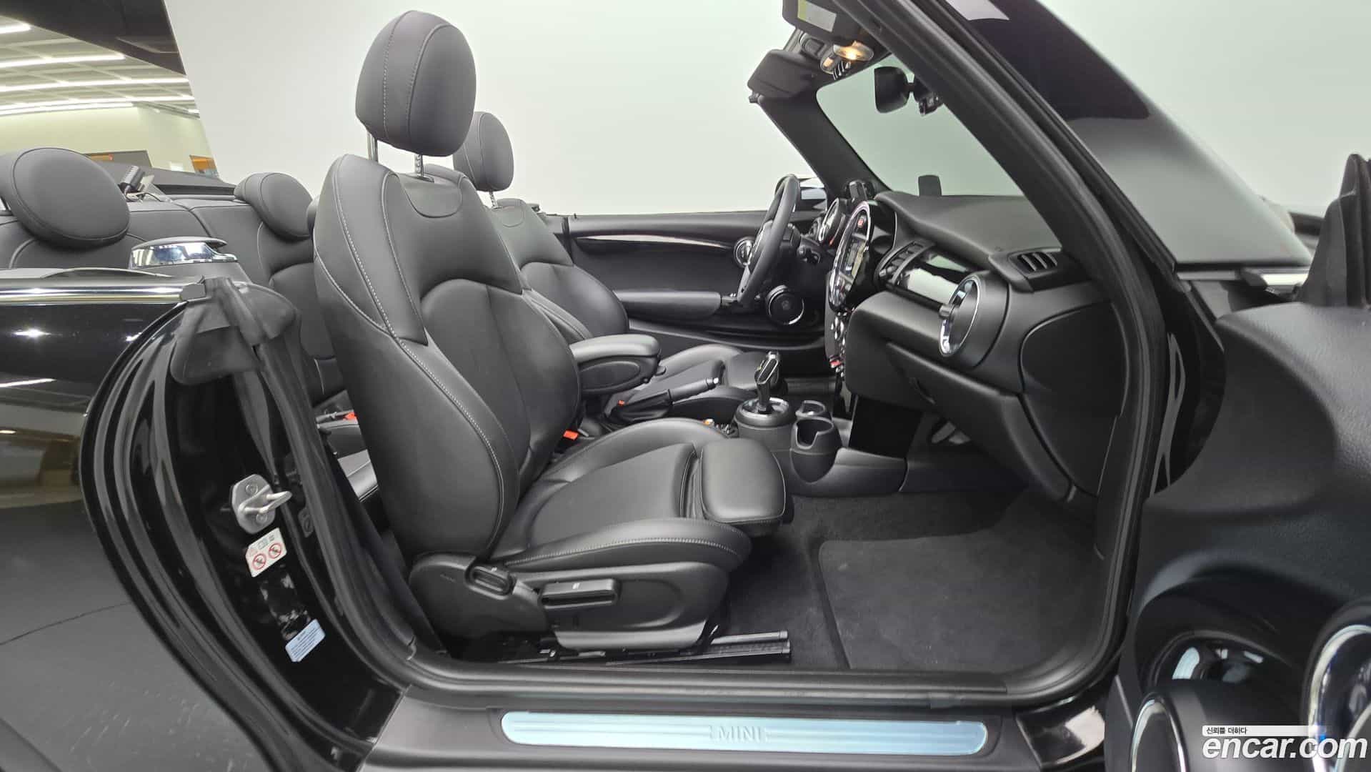 Cooper Convertible Mini 2020.8-OPTION-015