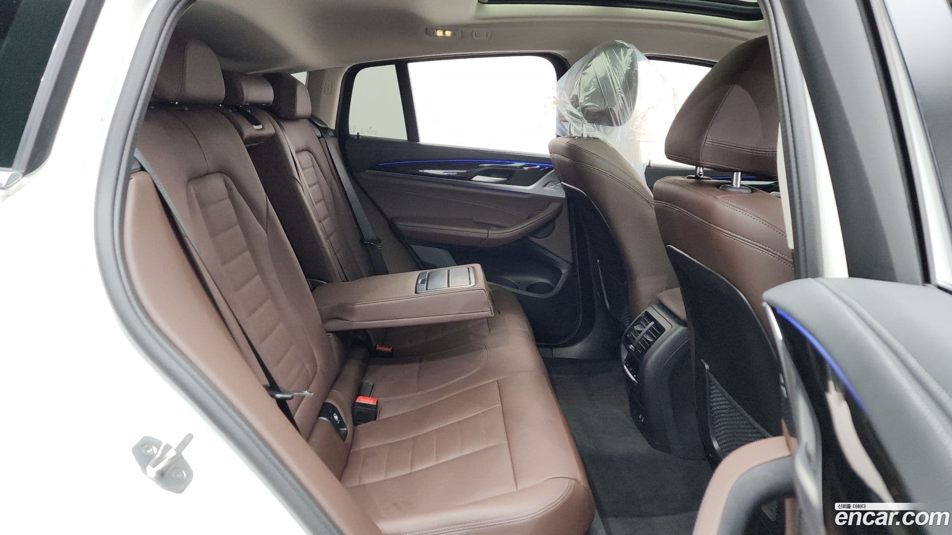 Main__Slider__Photo:X4 BMW 2022.9-11