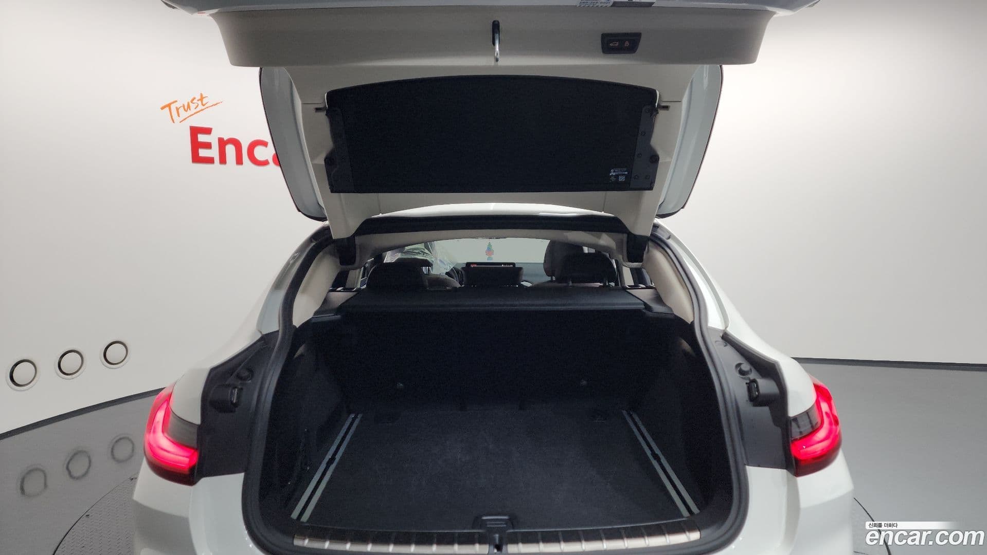 Main__Slider__Photo:X4 BMW 2022.9-19