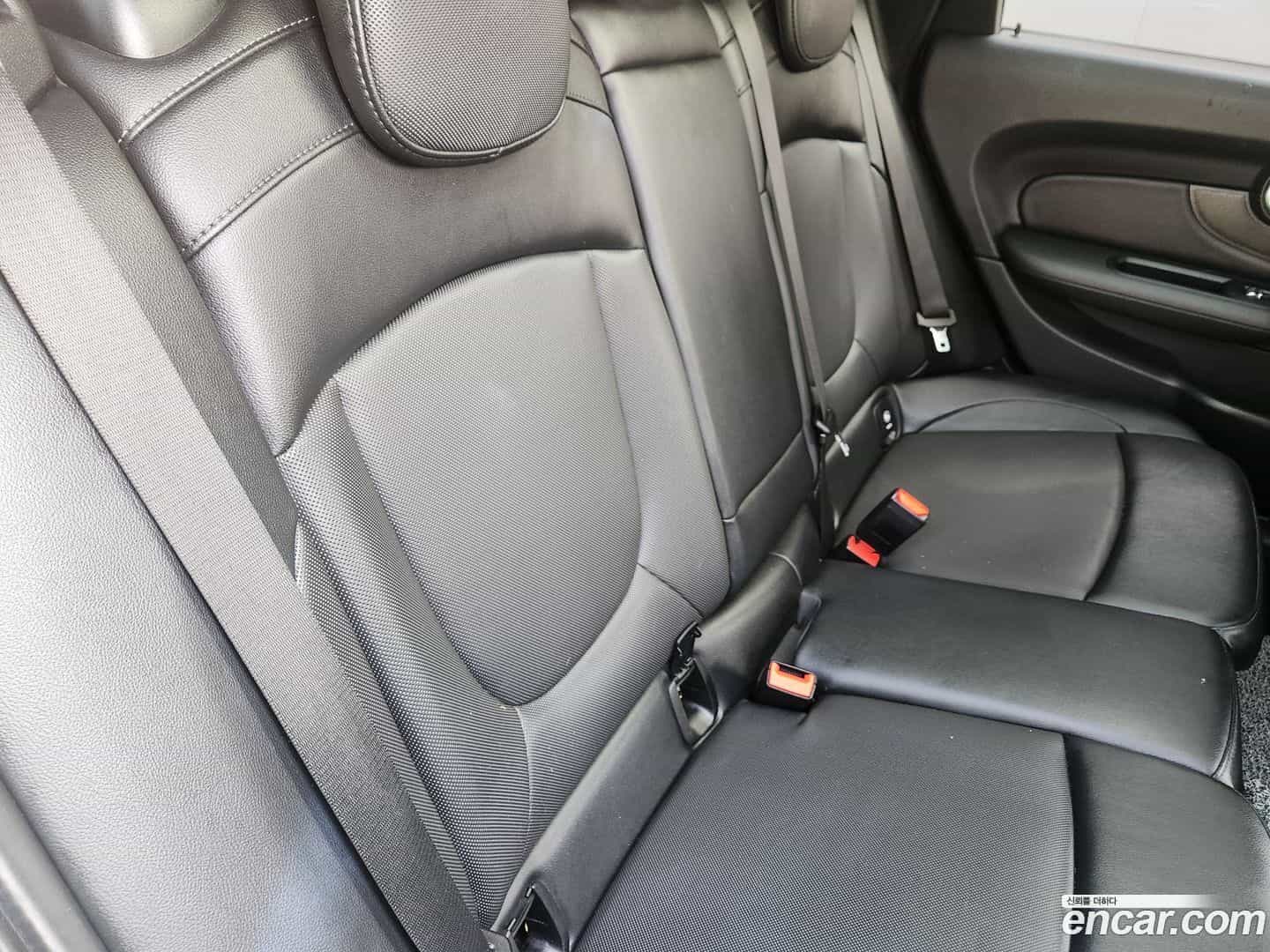 Clubman Mini 2018.4-INNER-010