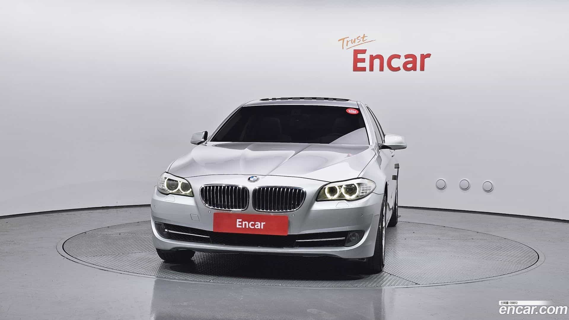 5-Series BMW 2012.9-OUTER-003