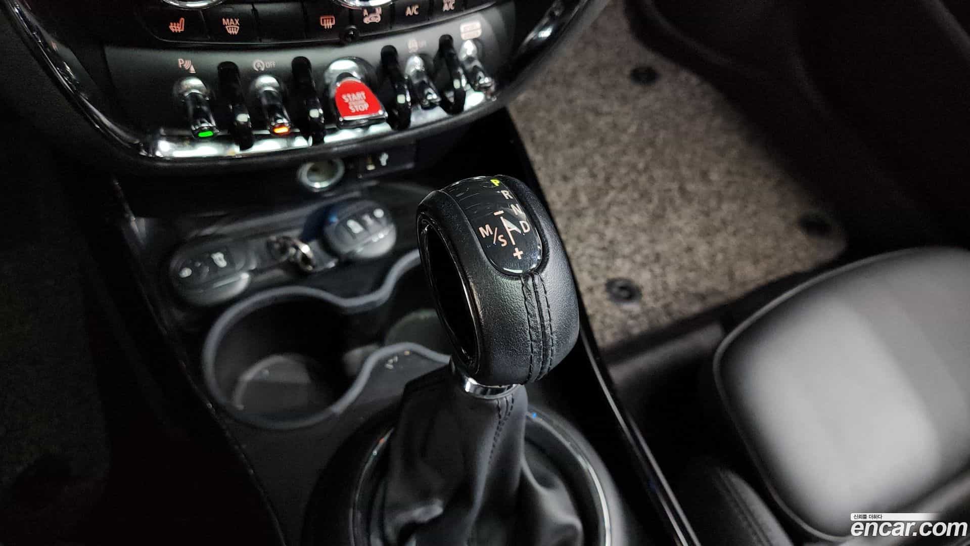 Clubman Mini 2019.7-INNER-009