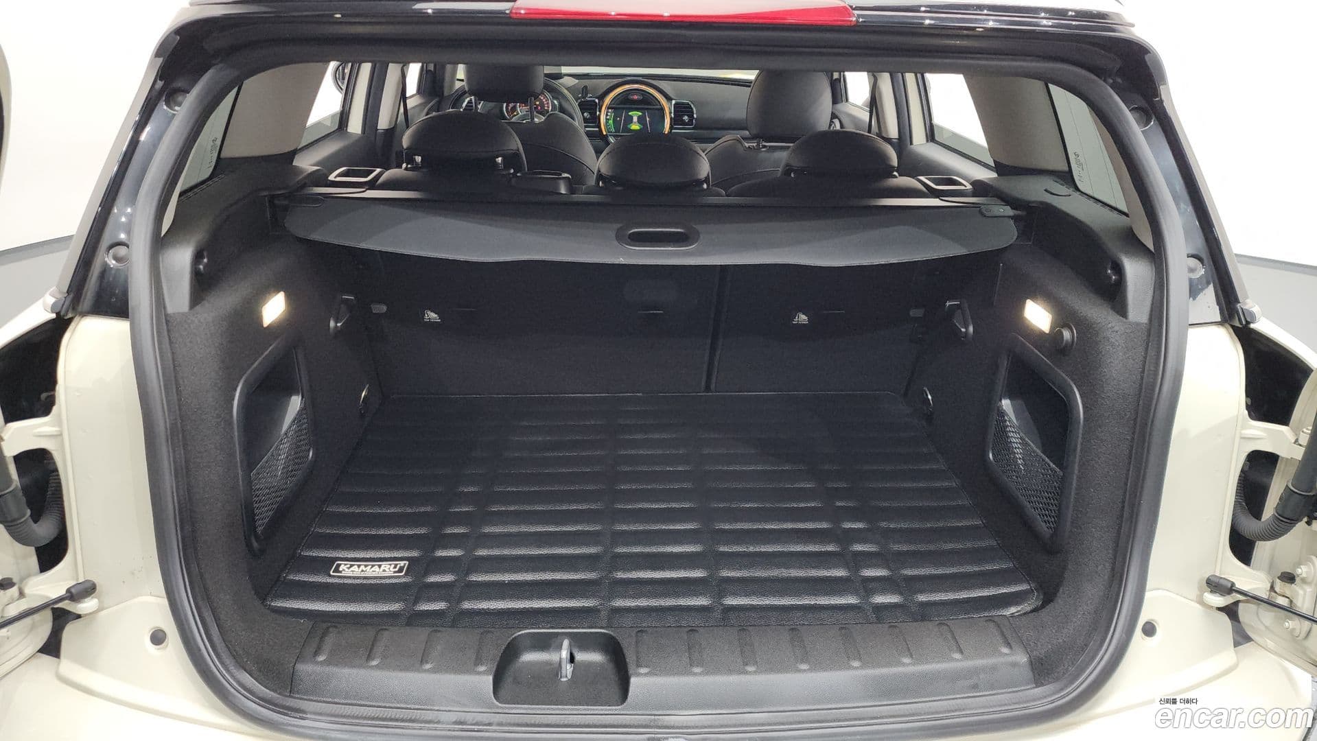 Main__Slider__Photo:Clubman Mini 2019.7-19