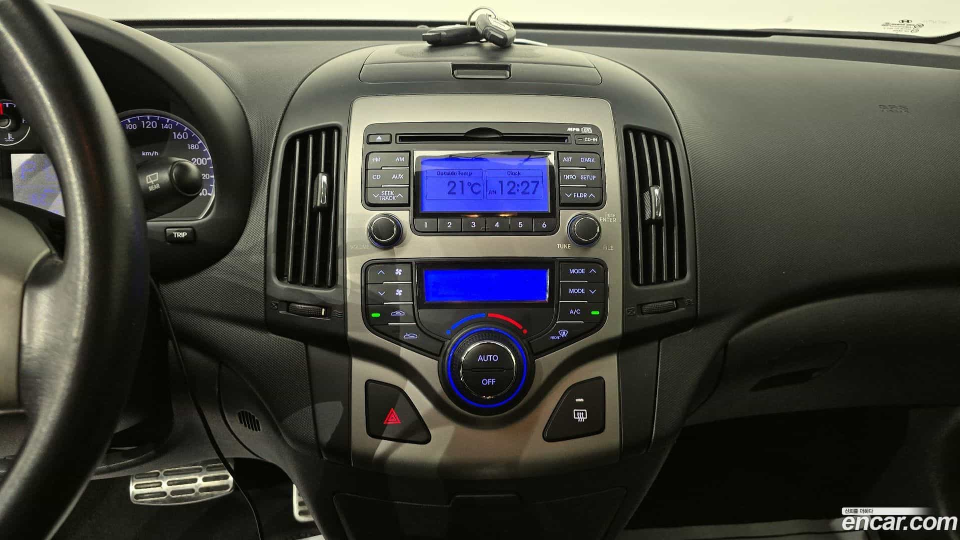 i30 Hyundai 2010.7-OPTION-019