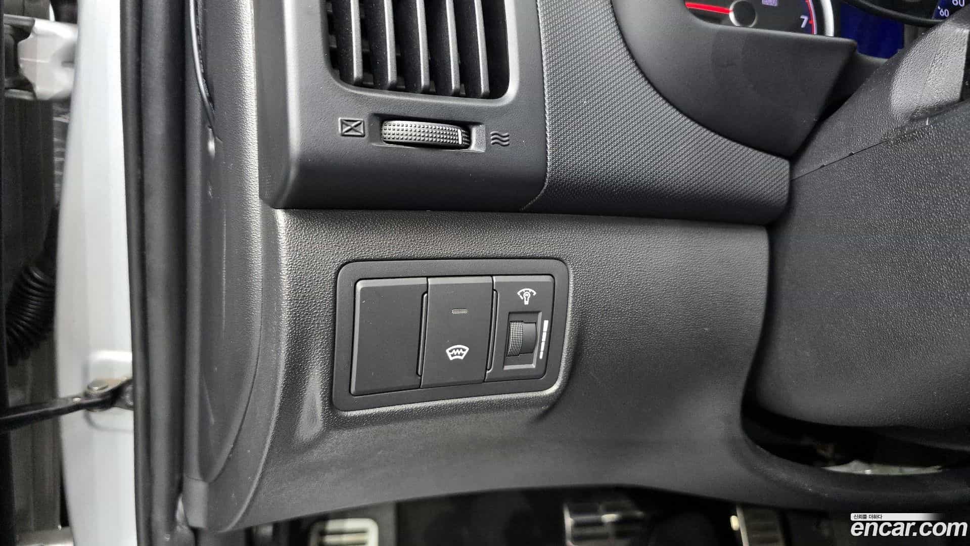 i30 Hyundai 2010.7-OPTION-021