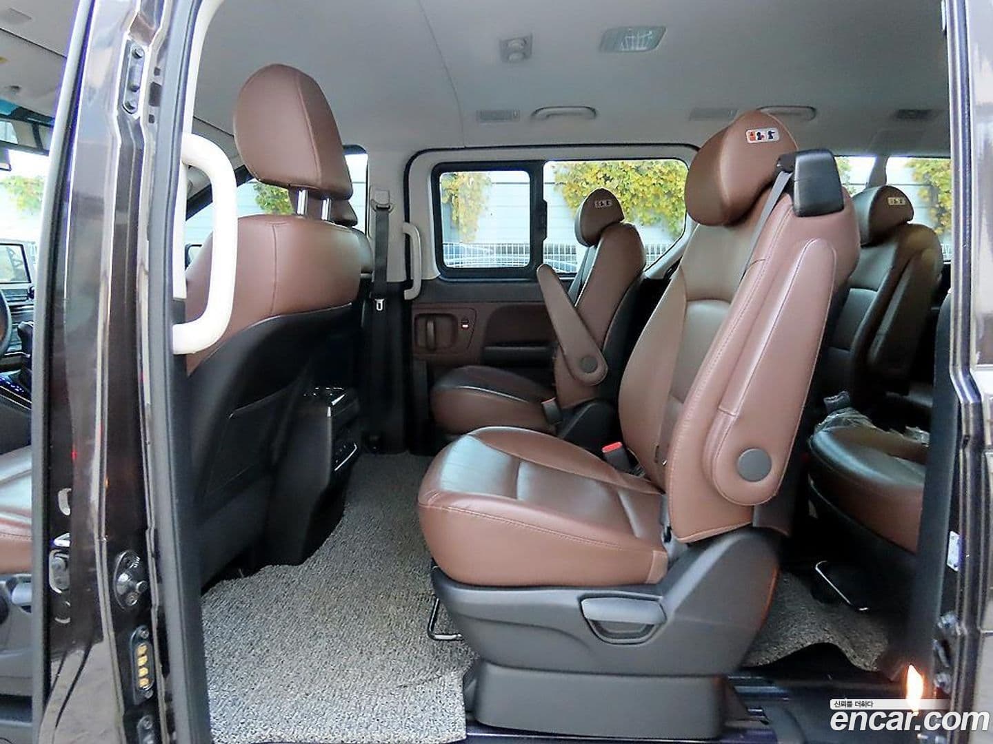 Main__Slider__Photo:Starex Hyundai 2018.10-10