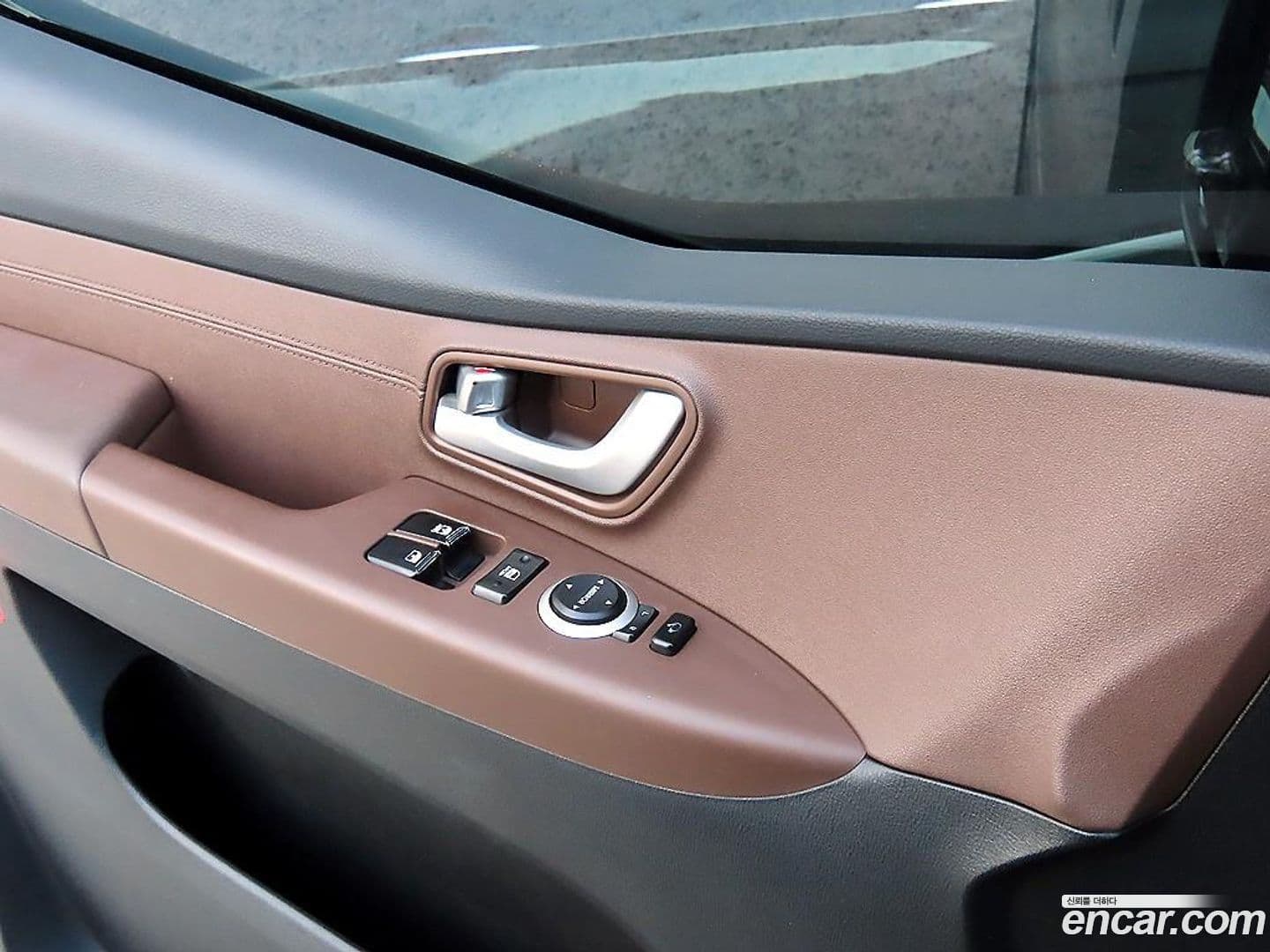 Main__Slider__Photo:Starex Hyundai 2018.10-12