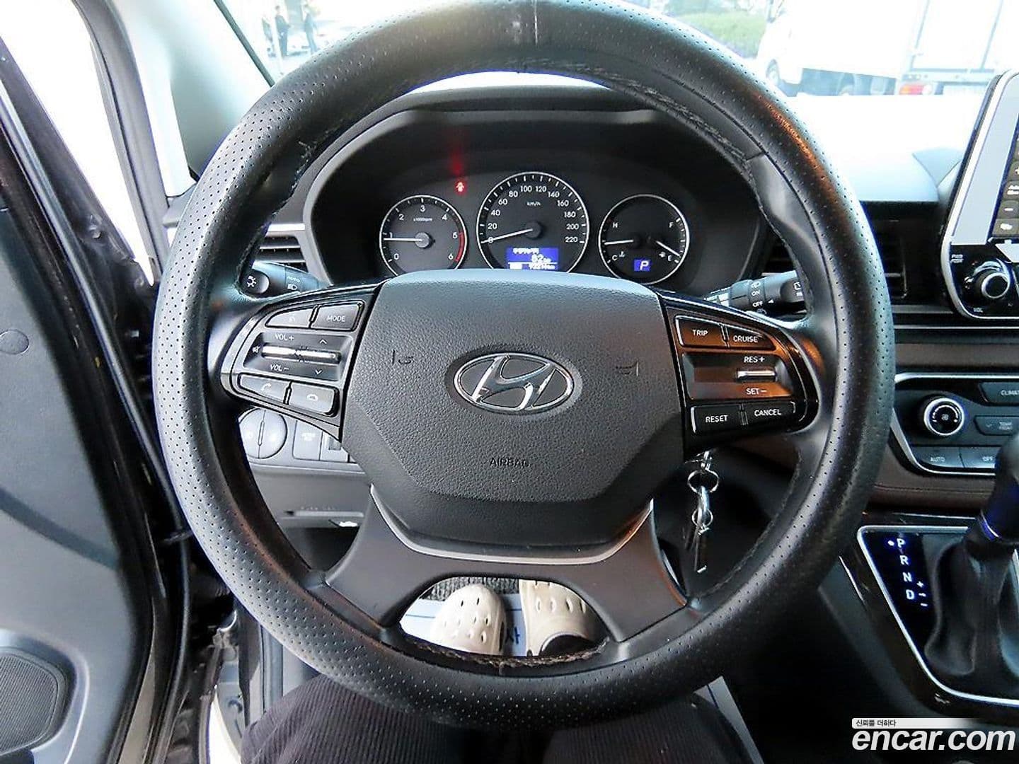 Main__Slider__Photo:Starex Hyundai 2018.10-14