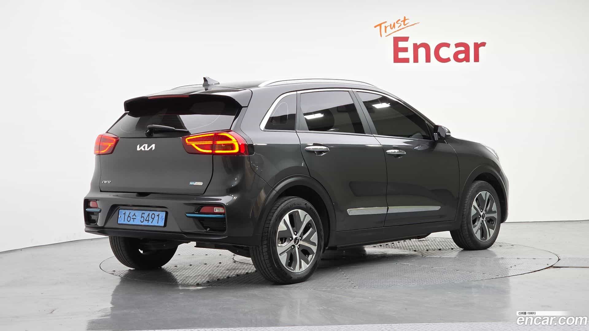Niro Kia 2021.10-OUTER-002
