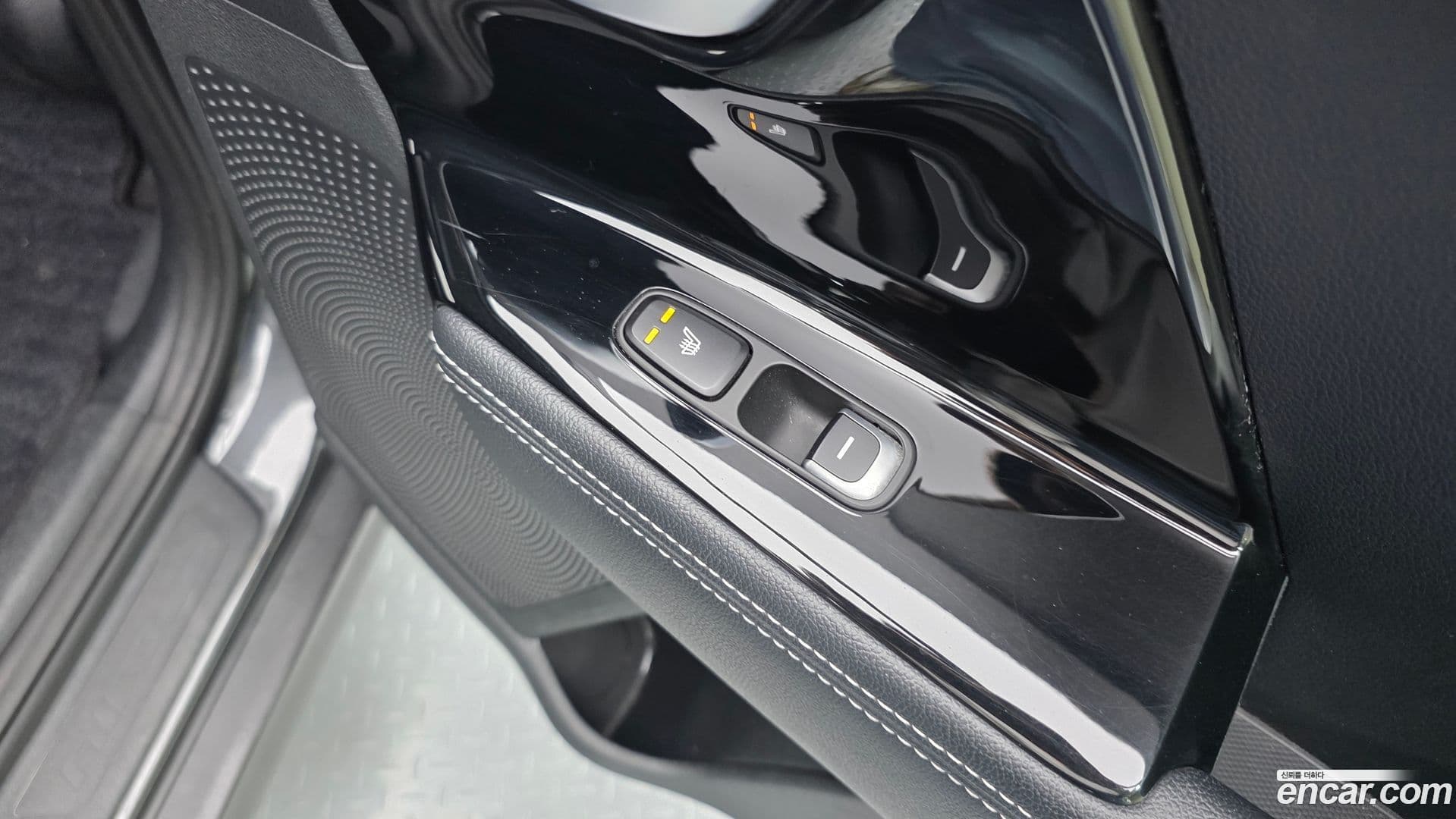 Main__Slider__Photo:Niro Kia 2021.10-17