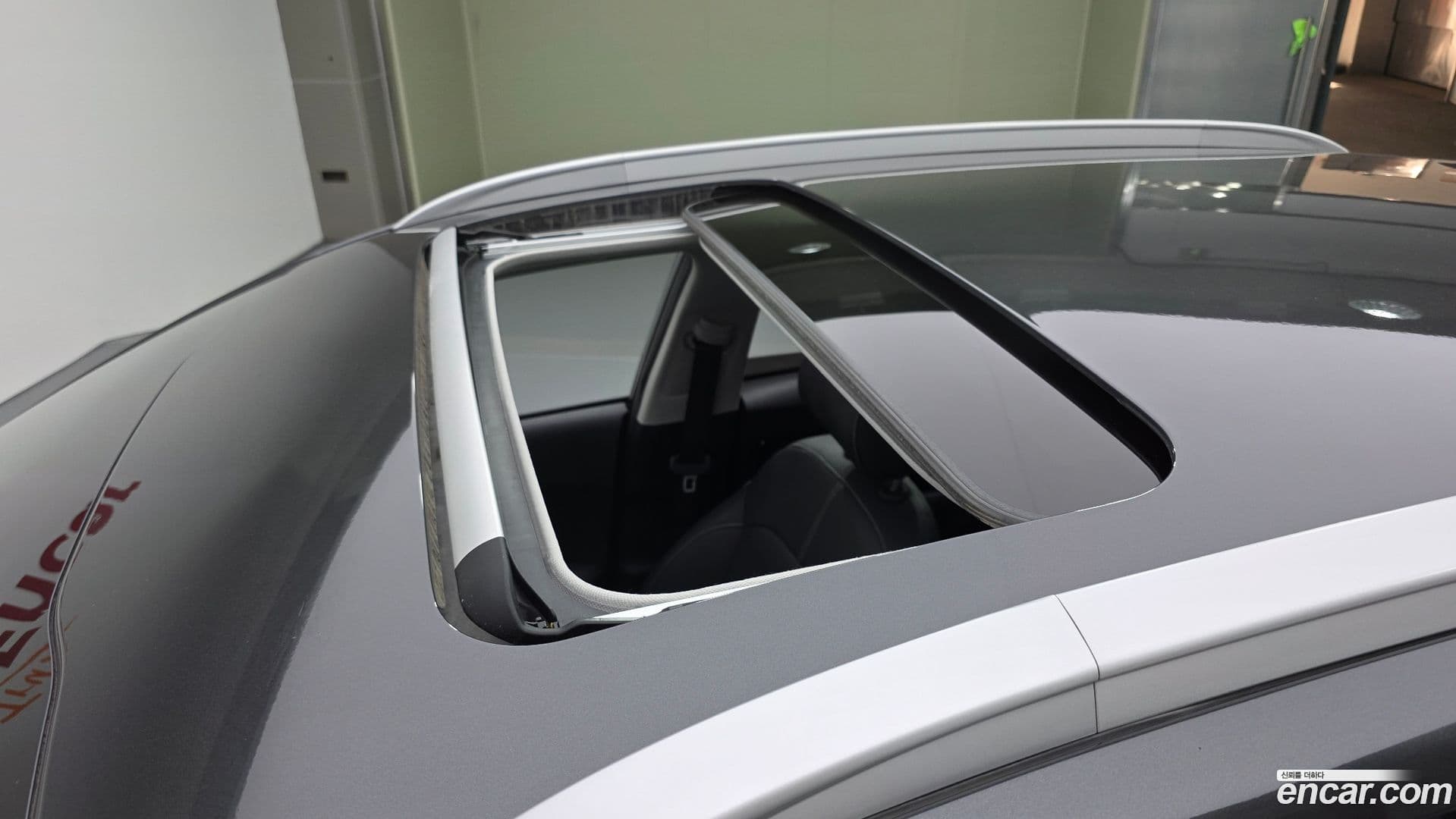 Main__Slider__Photo:Niro Kia 2021.10-18