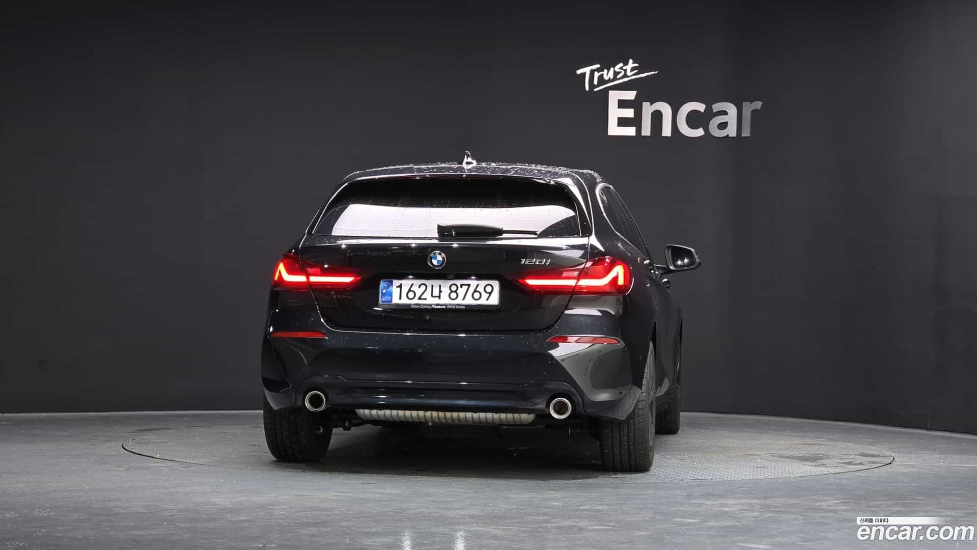 1-Series BMW 2024.8-OUTER-004