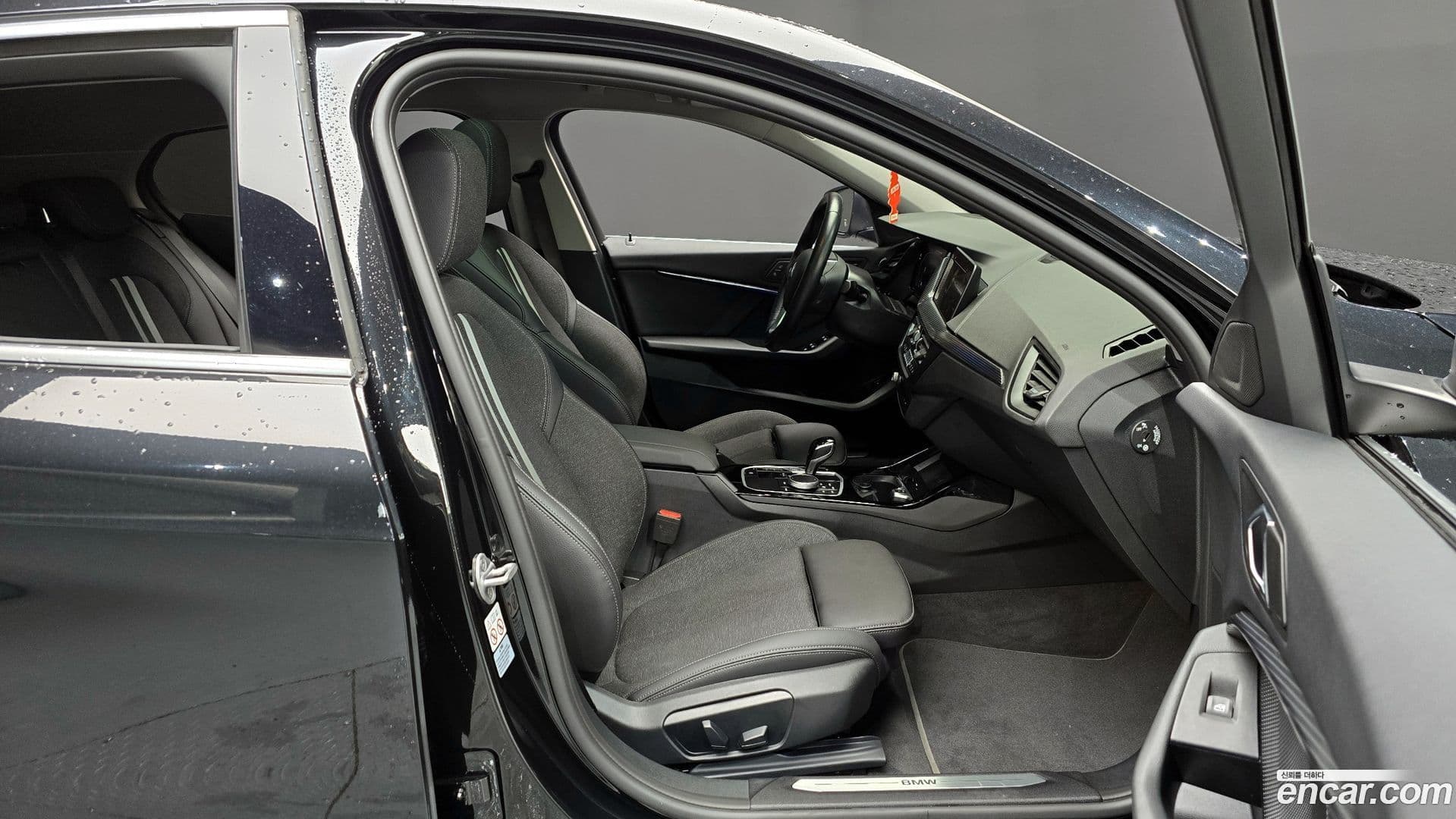 Main__Slider__Photo:1-Series BMW 2024.8-10