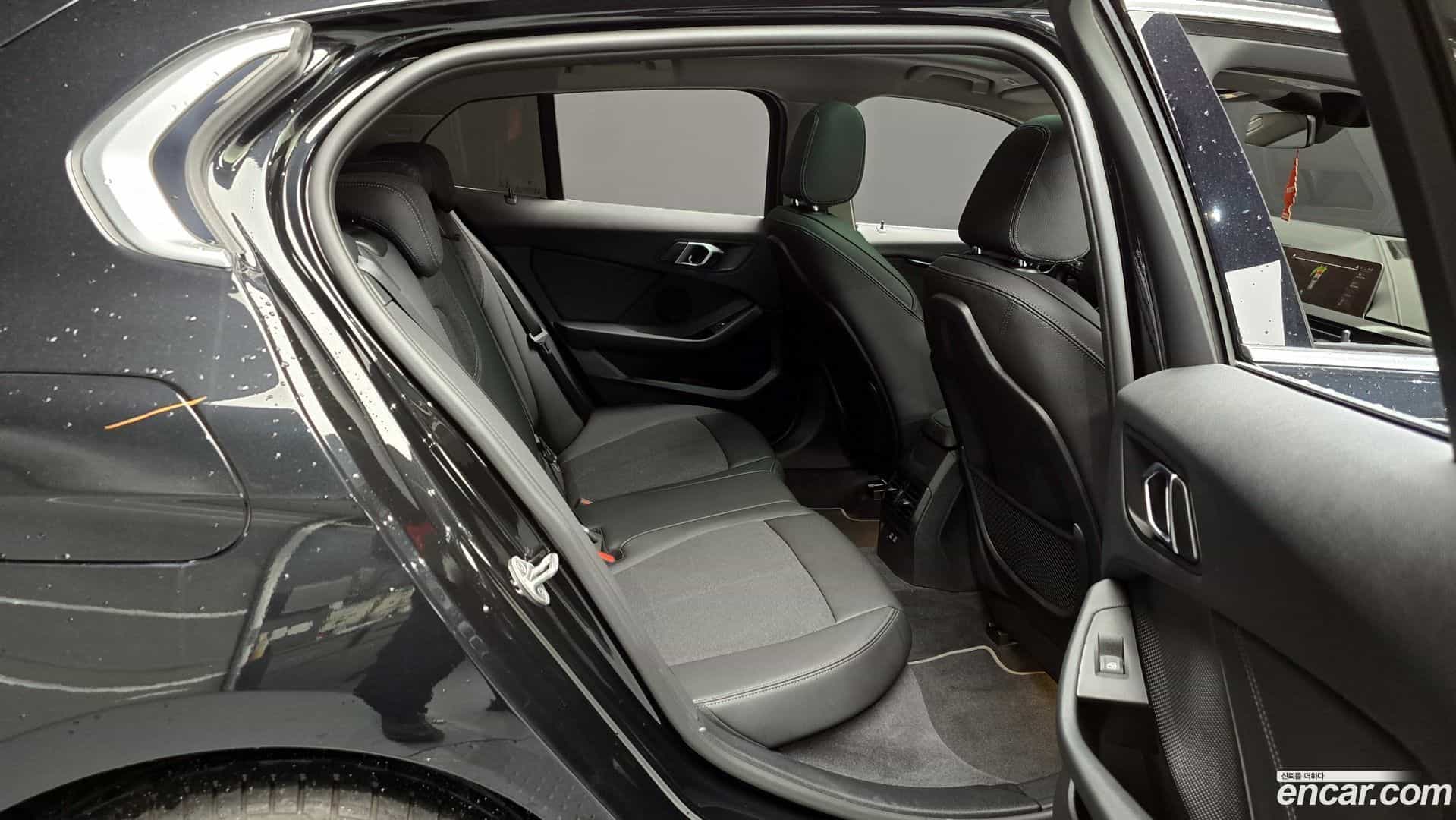 1-Series BMW 2024.8-OPTION-016