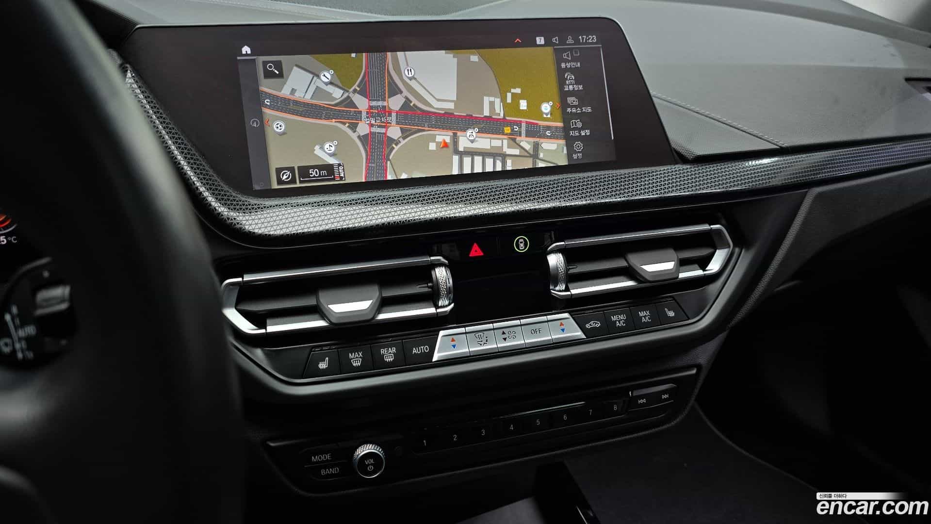 1-Series BMW 2024.8-OPTION-018