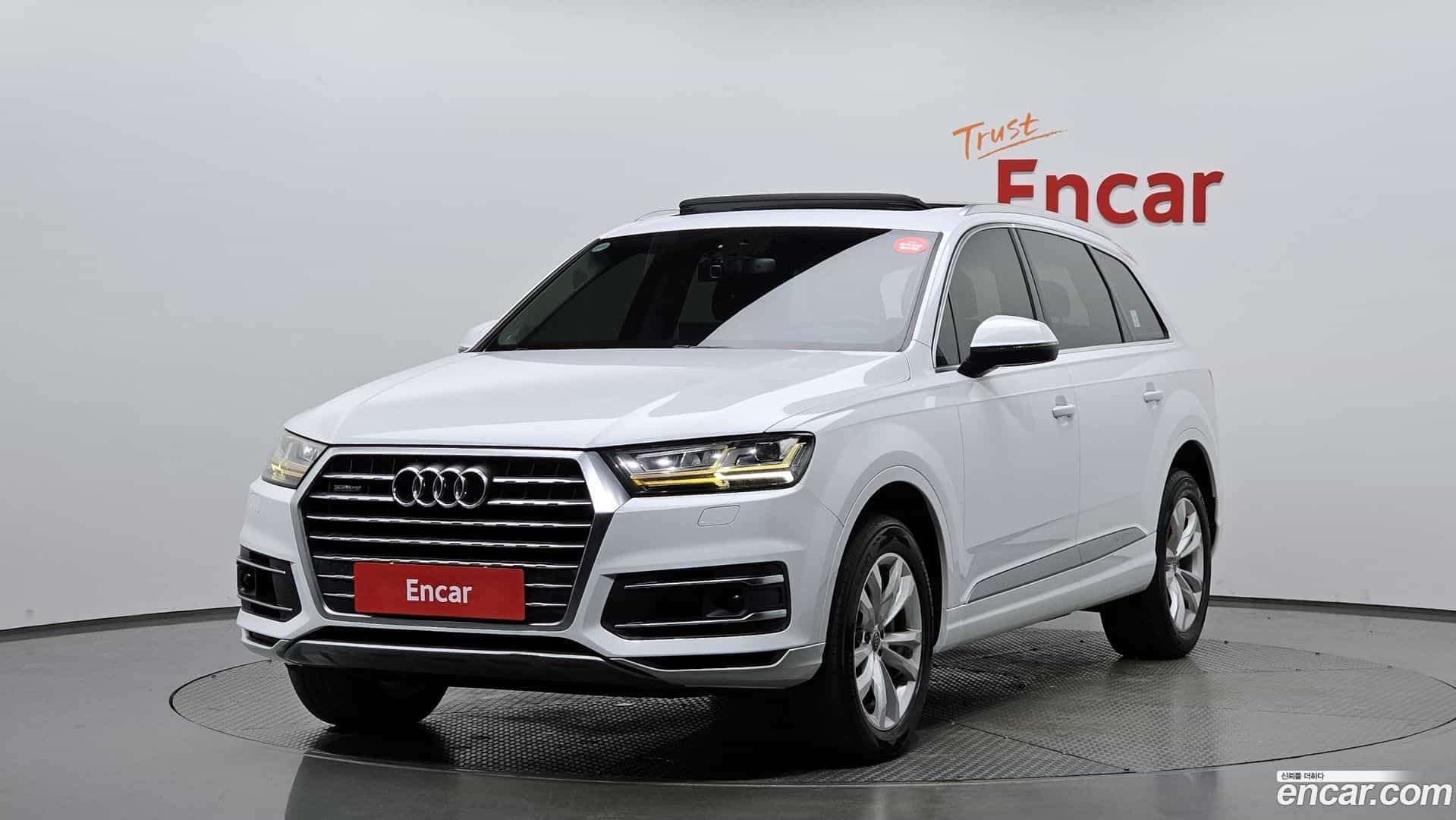 Q7 Audi 2016.6-OUTER-001