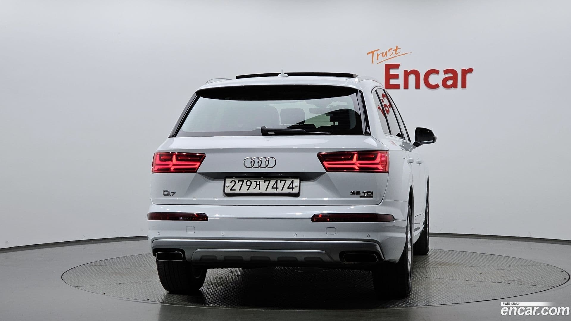 Main__Slider__Photo:Q7 Audi 2016.6-3