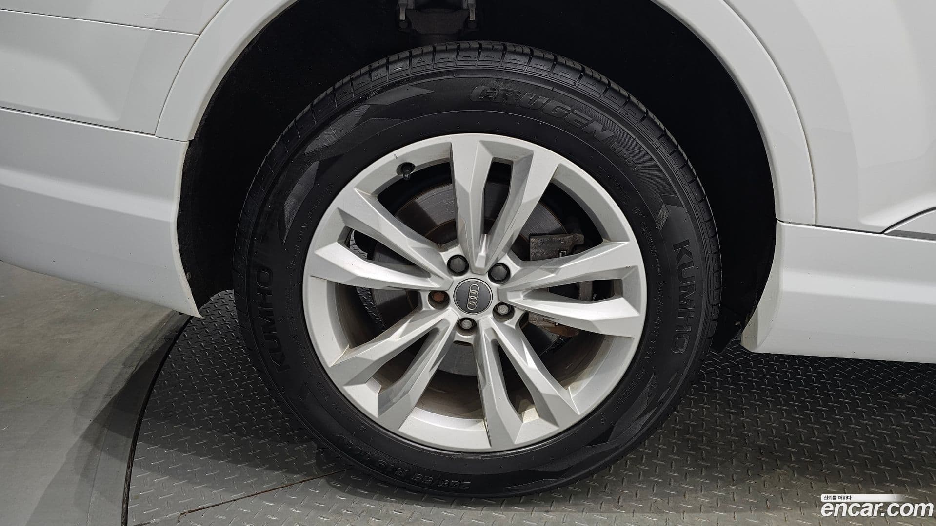 Main__Slider__Photo:Q7 Audi 2016.6-4