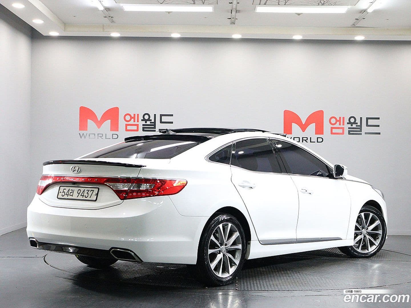 Main__Slider__Photo:Grandeur Hyundai 2014.8-1